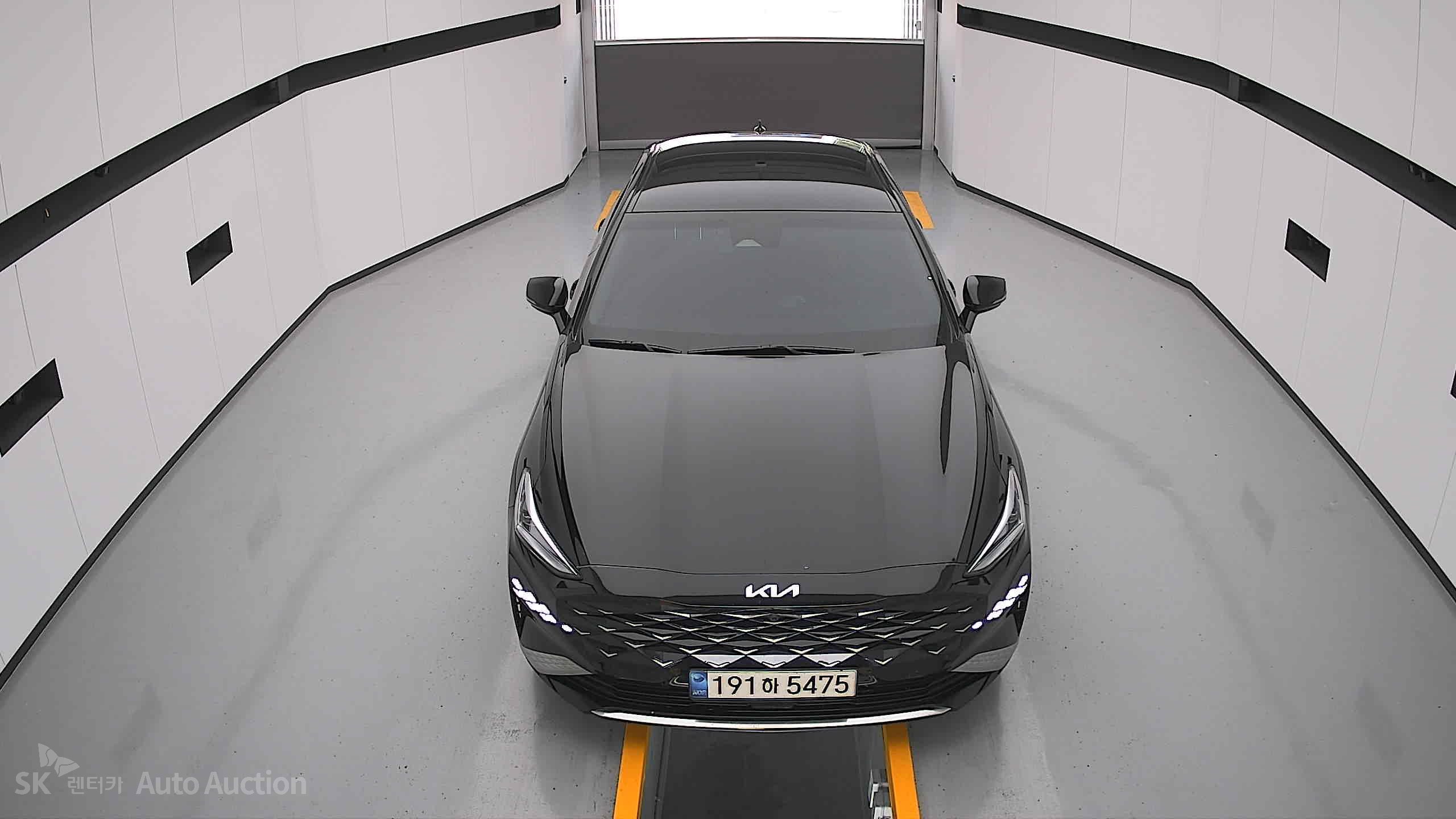 2023 - kia k8