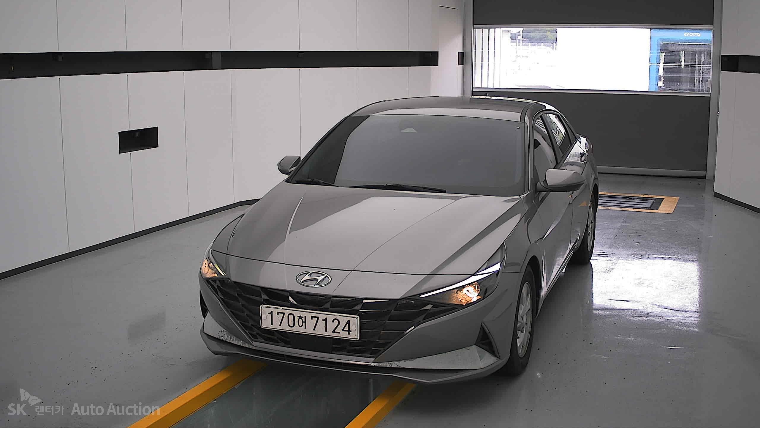 2021 - hyundai avante