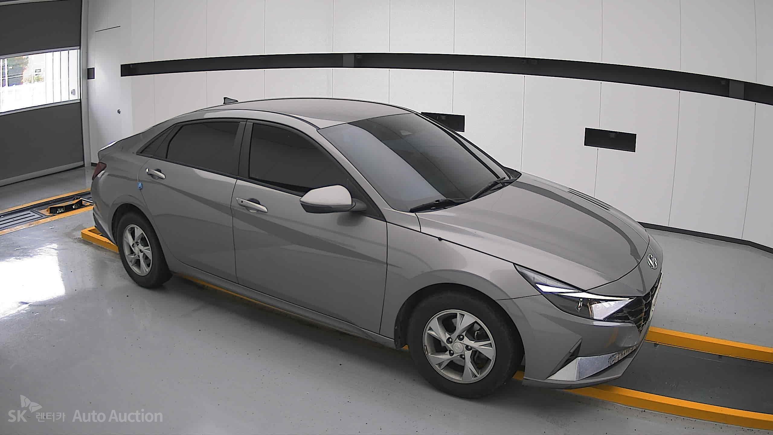 2021 - hyundai avante