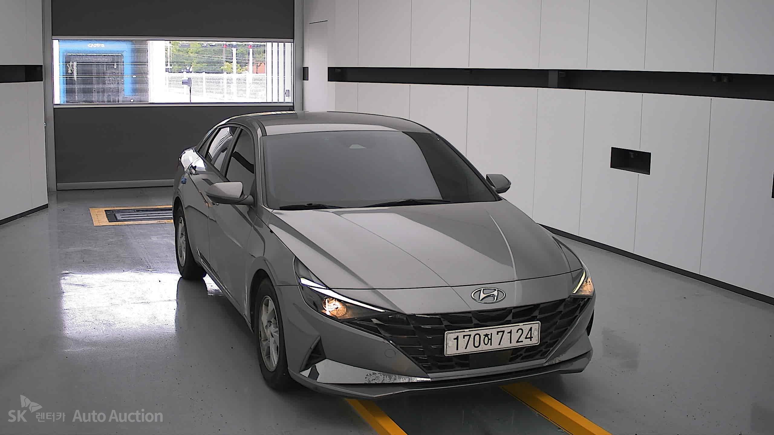 2021 - hyundai avante