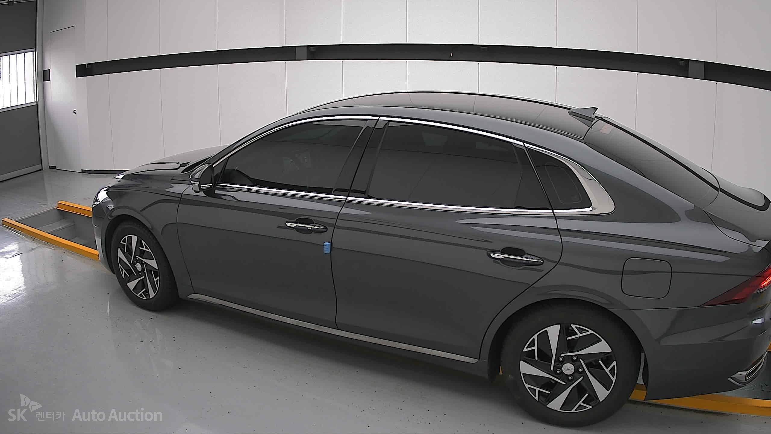 2023 - hyundai grandeur