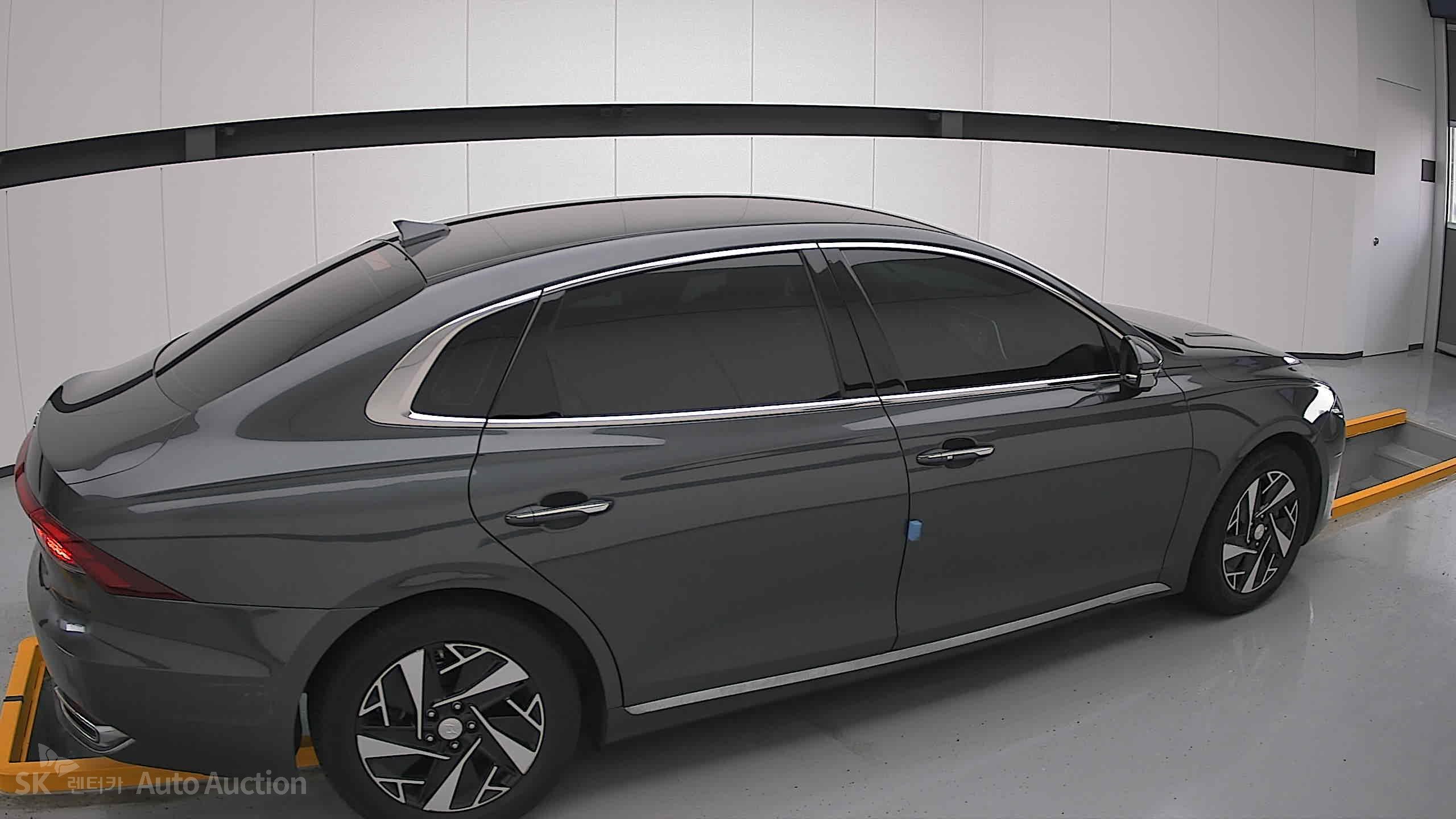 2023 - hyundai grandeur