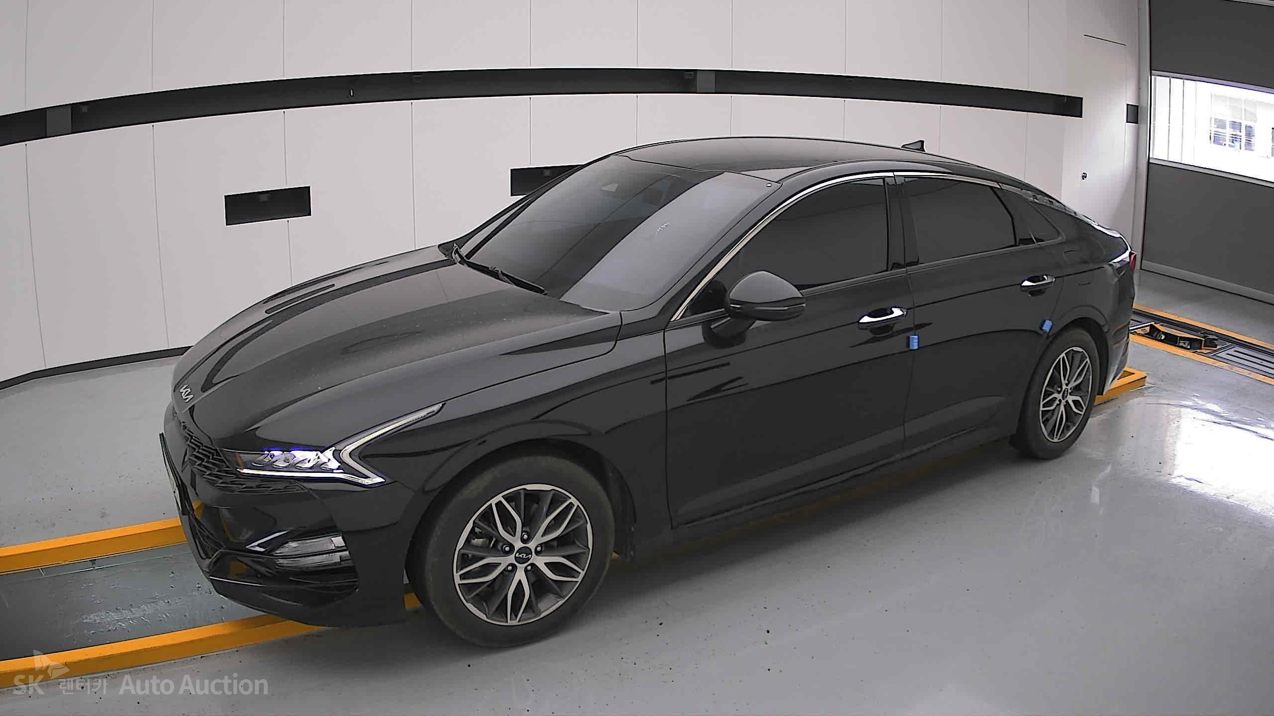 2023 - kia k5