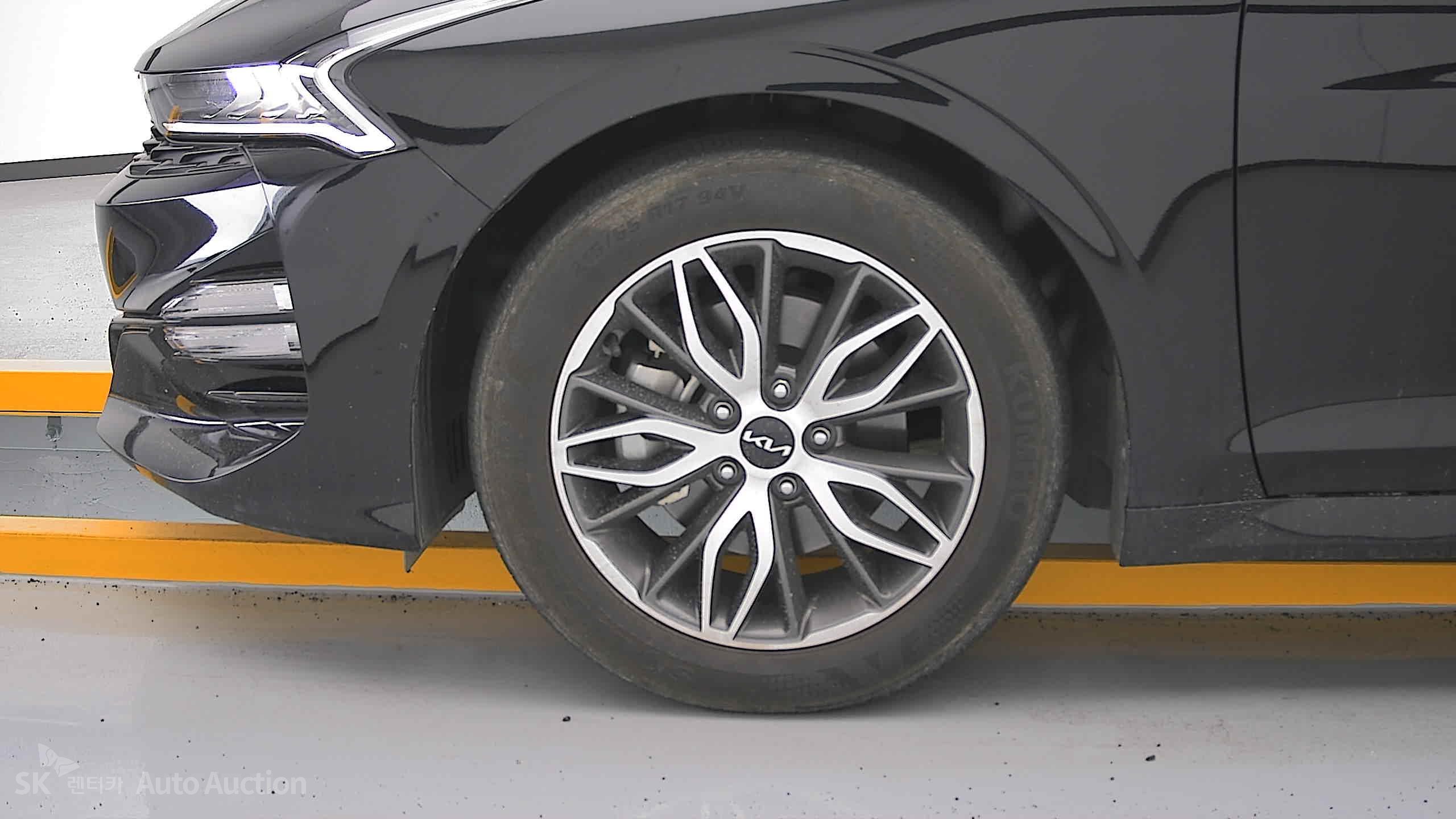 2023 - kia k5