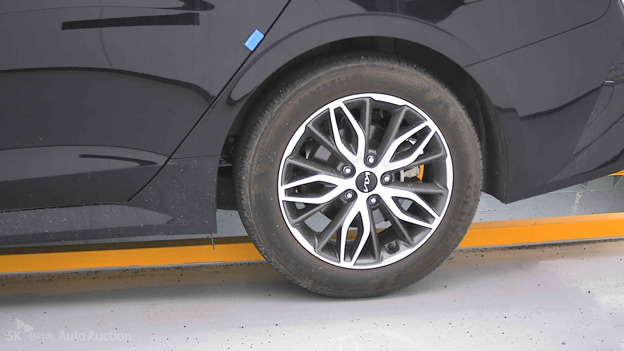 2023 - kia k5