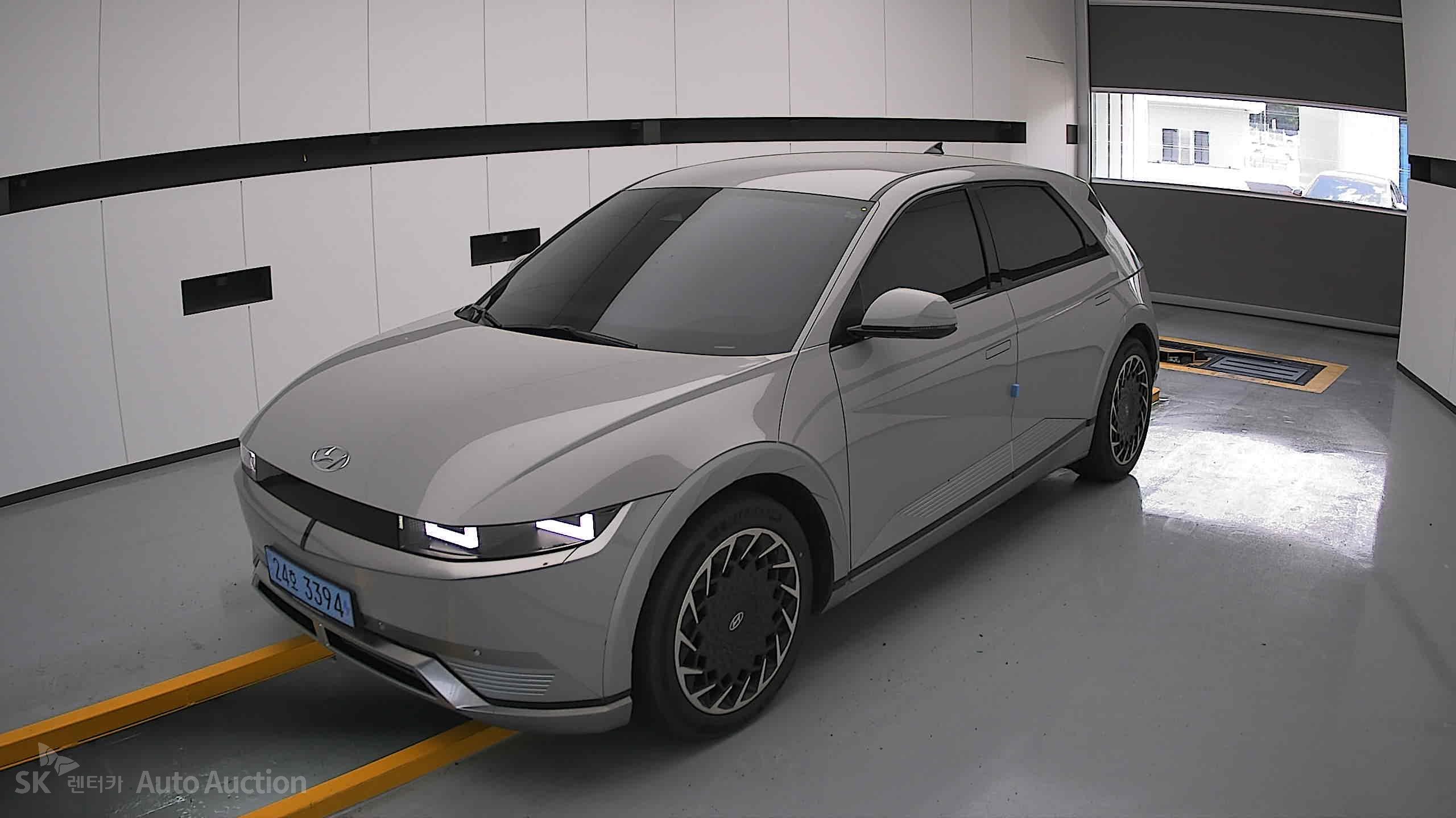 2022 - hyundai ioniq