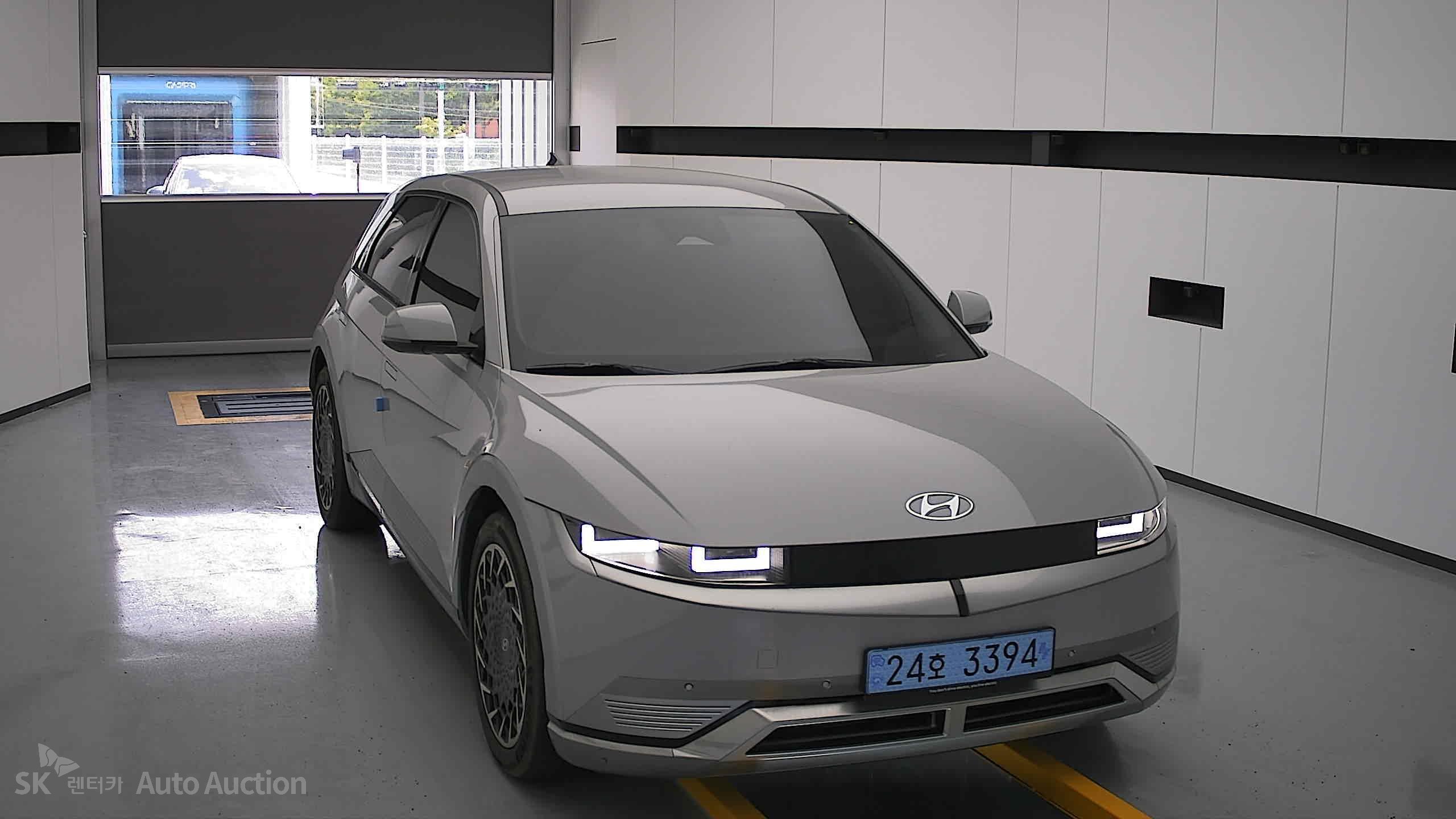 2022 - hyundai ioniq