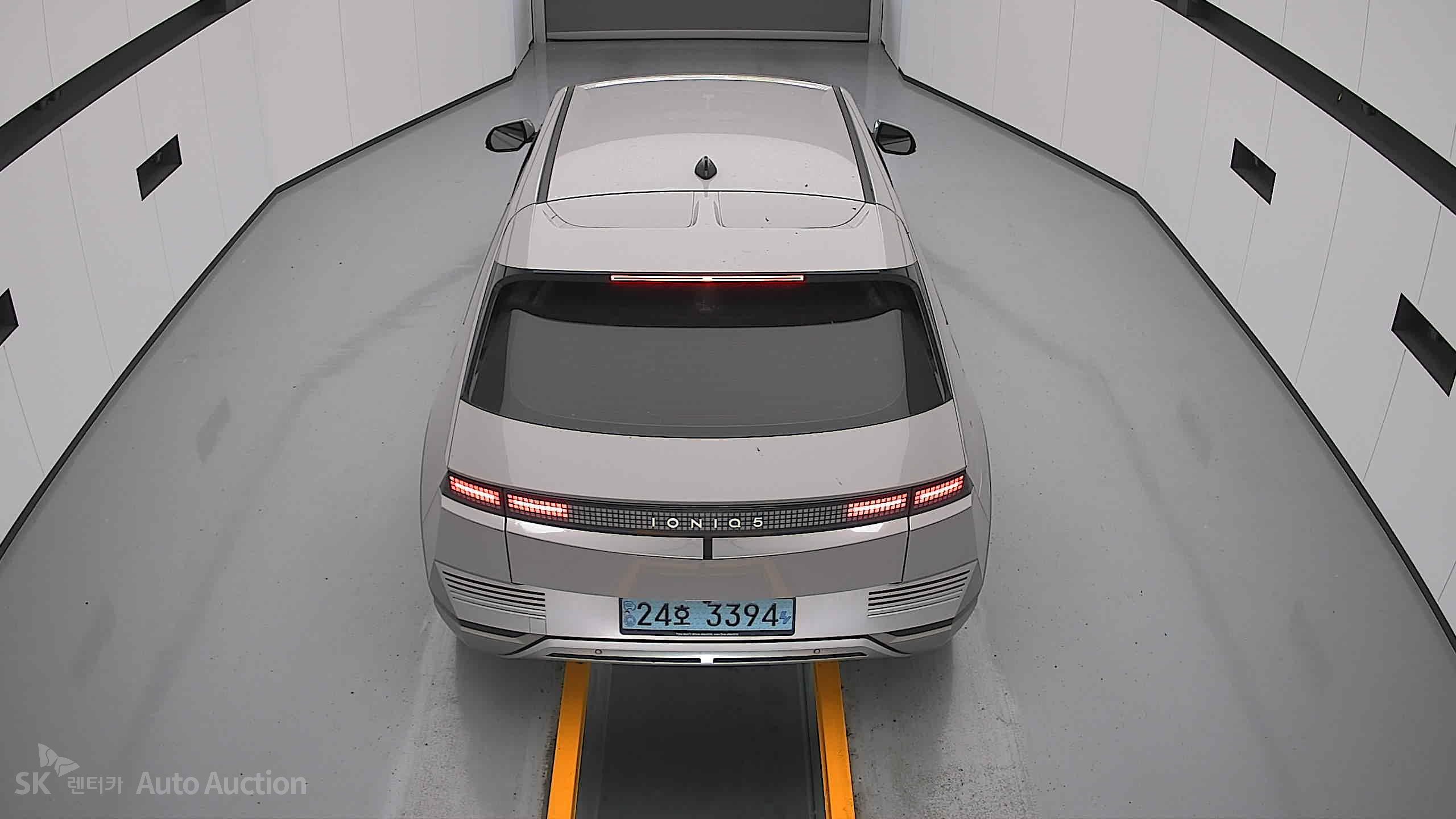 2022 - hyundai ioniq