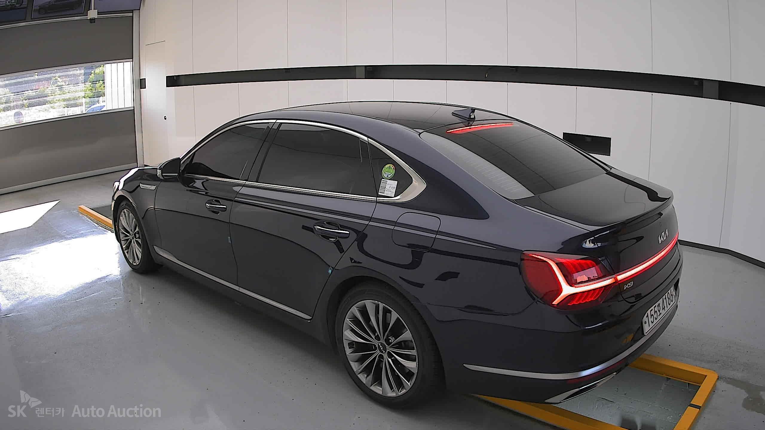 2022 - kia k9