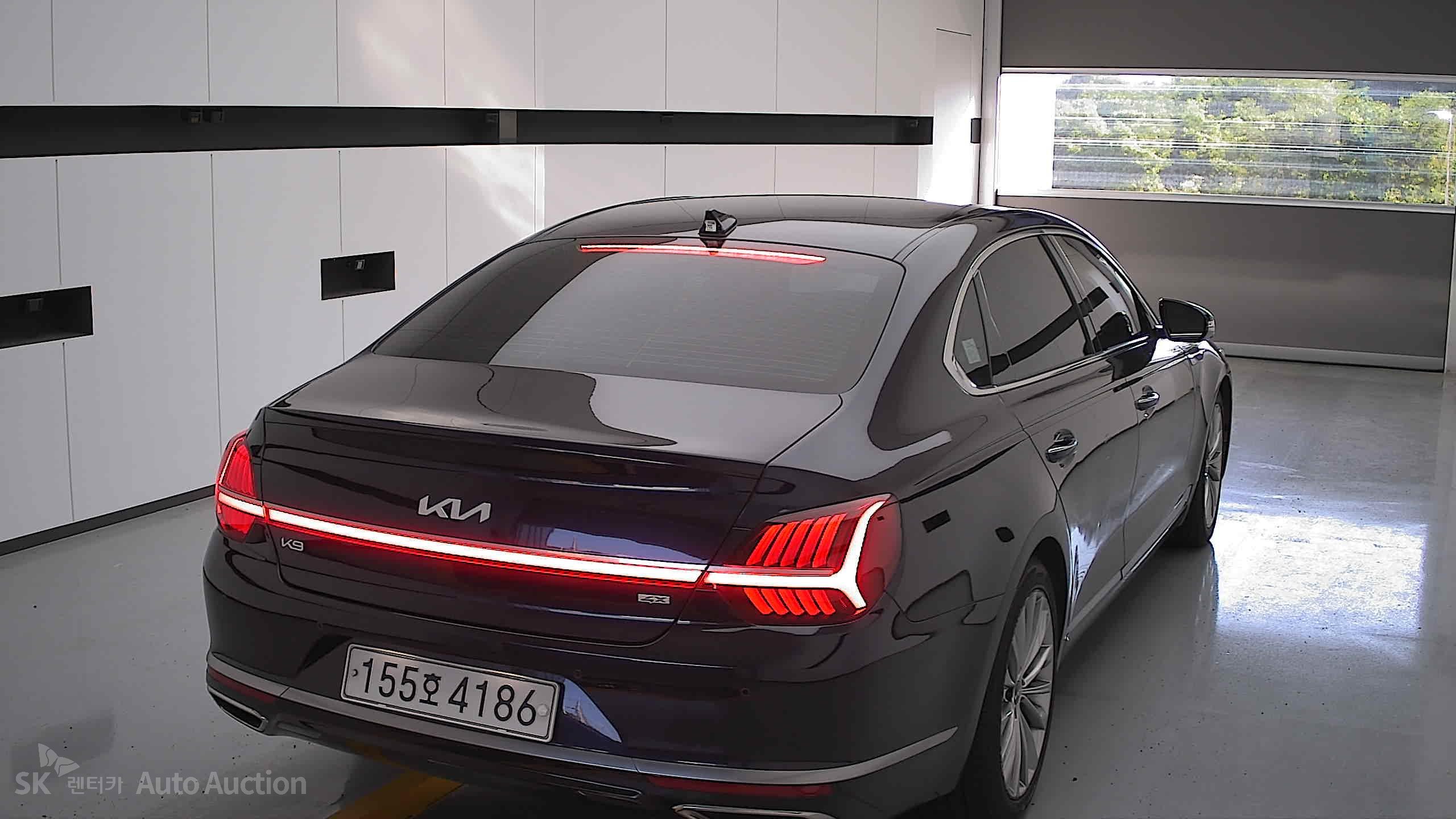 2022 - kia k9