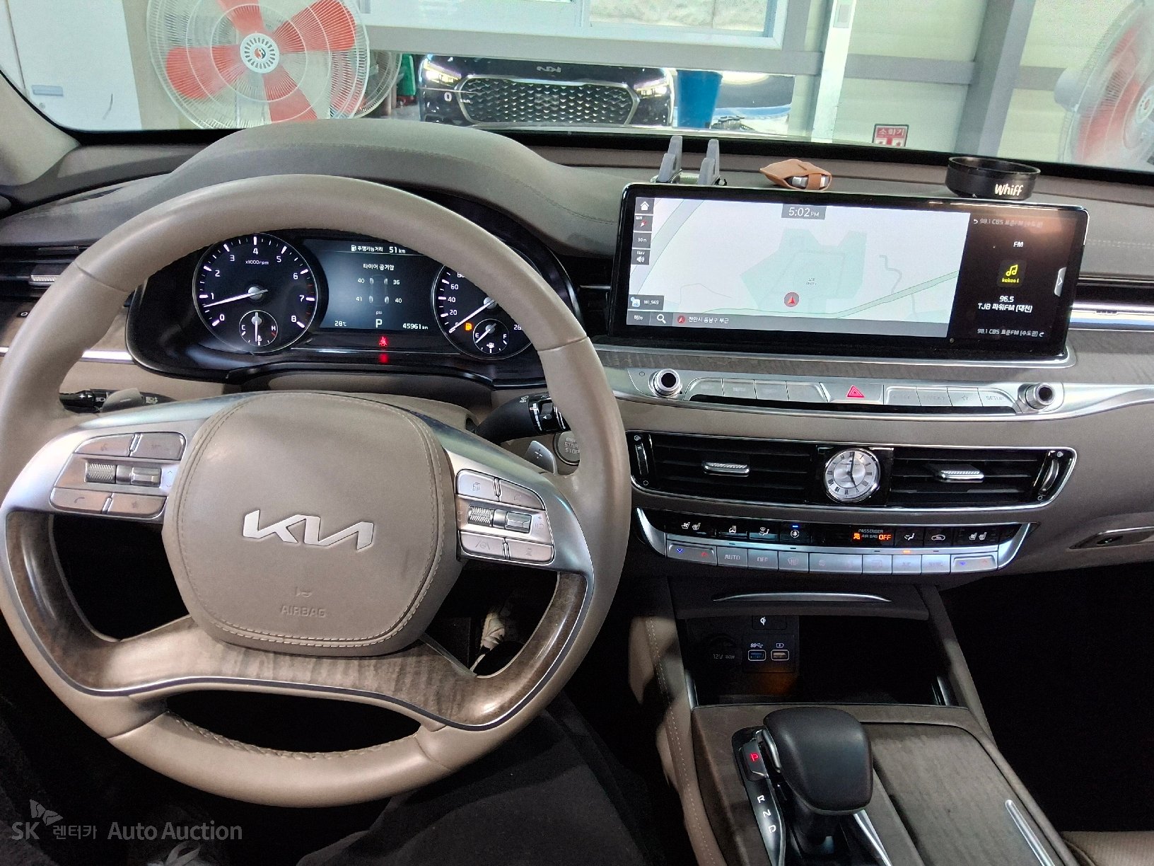 2022 - kia k9
