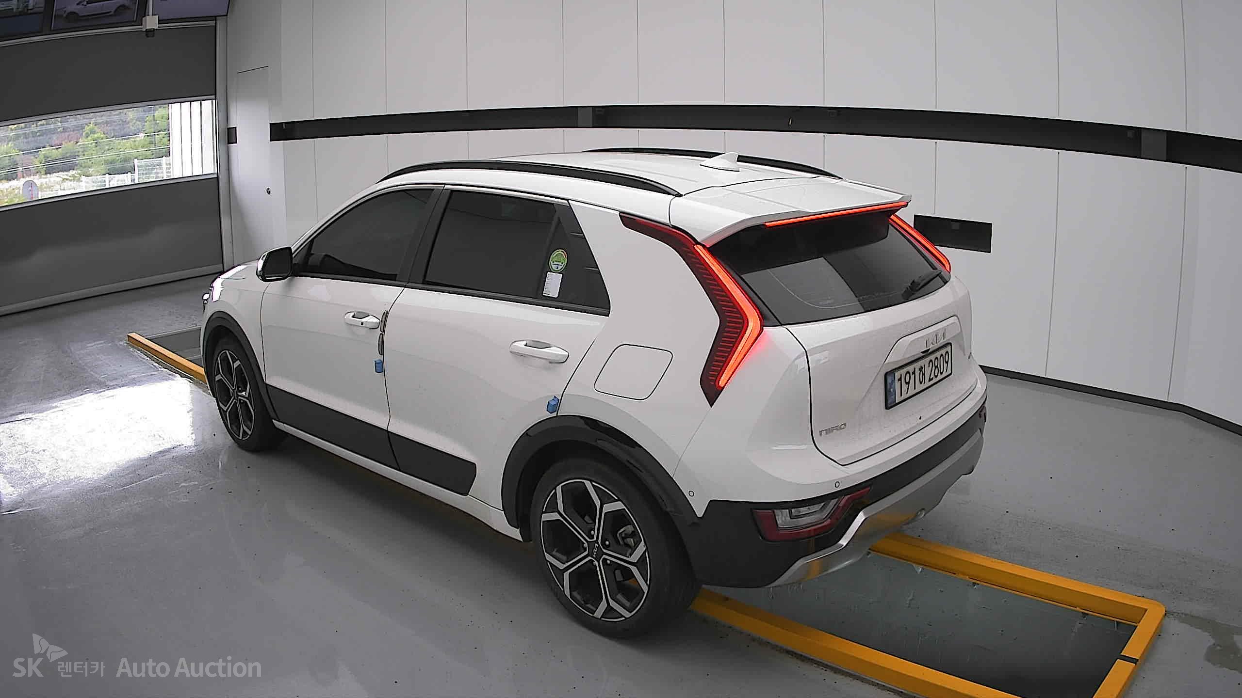 2022 - kia all-new niro