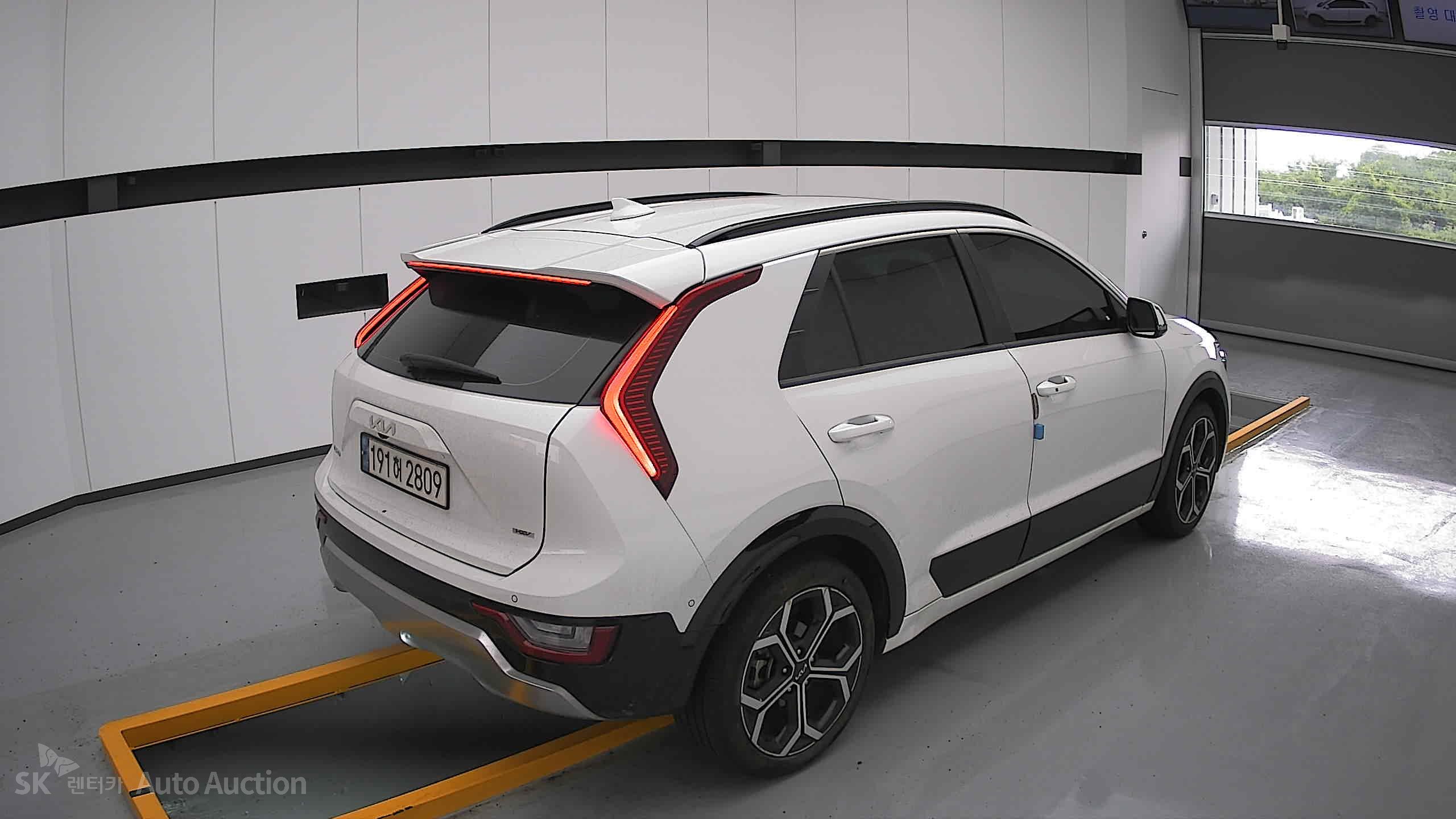 2022 - kia all-new niro