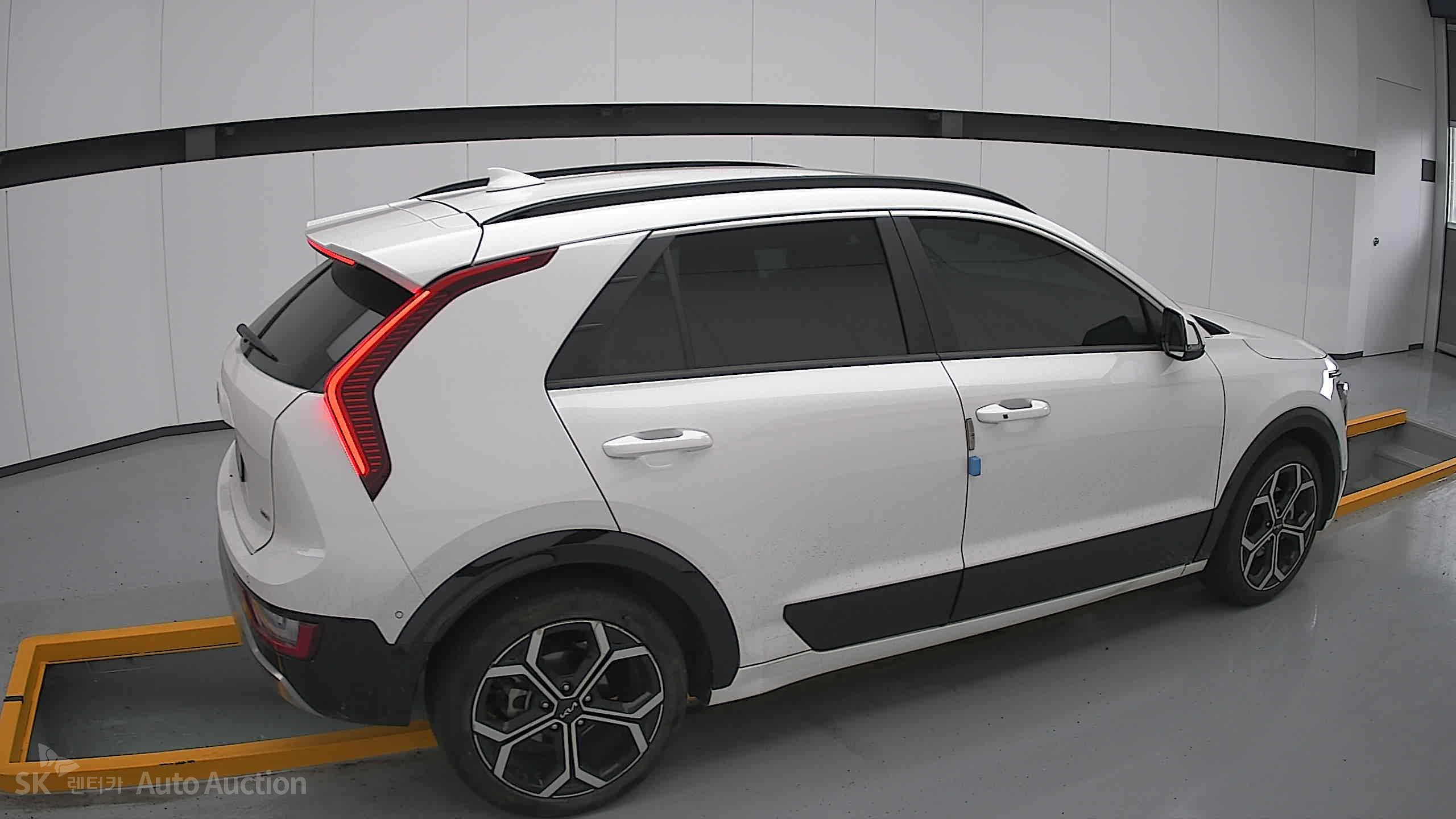 2022 - kia all-new niro