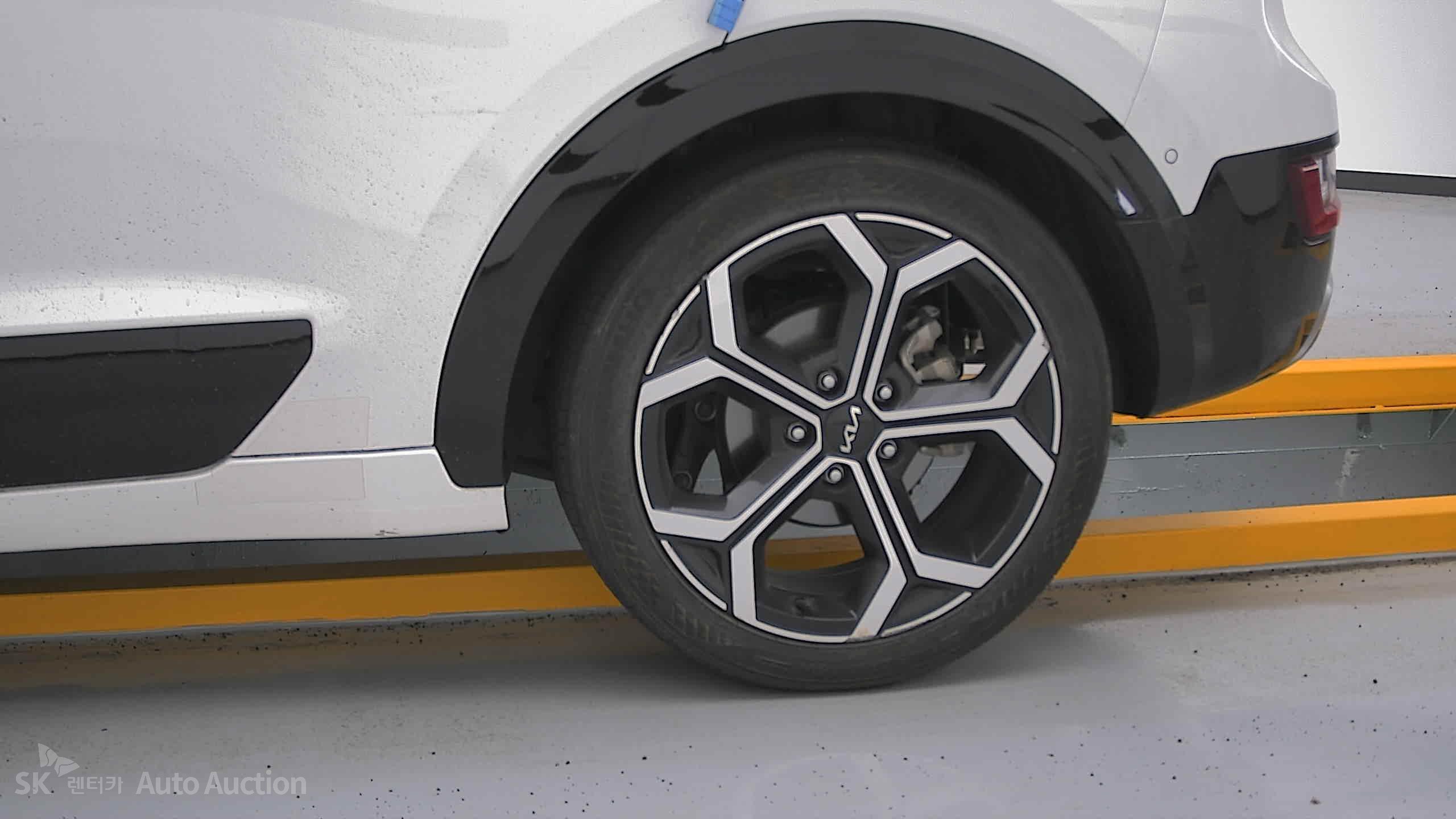 2022 - kia all-new niro