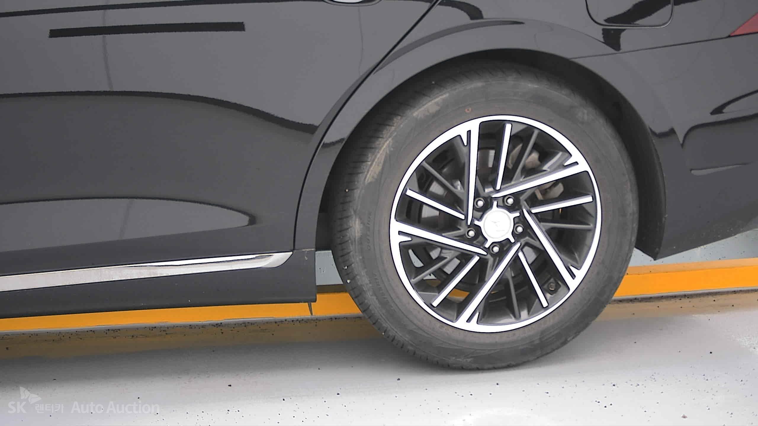 2022 - hyundai grandeur