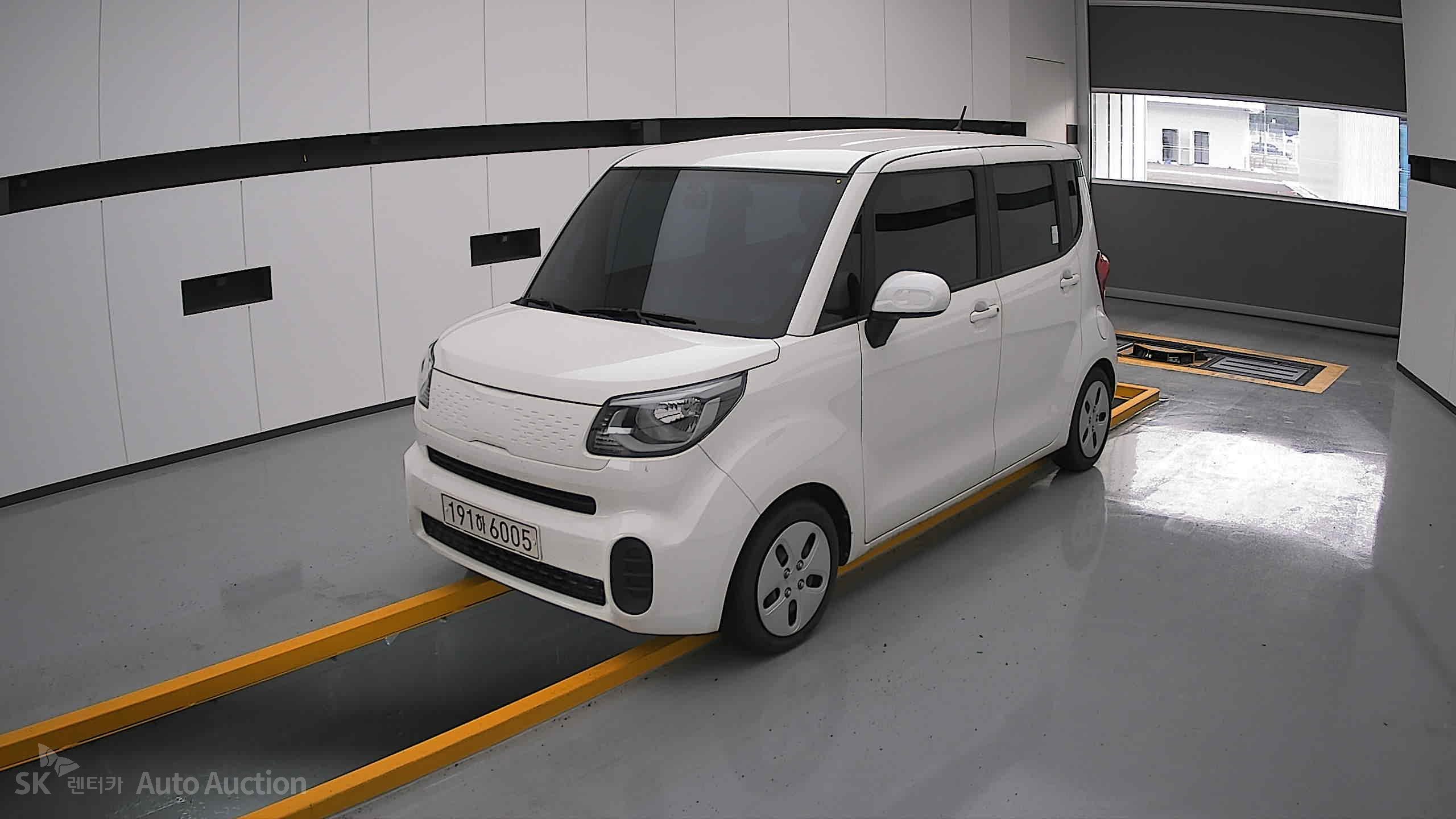 2022 - kia ray