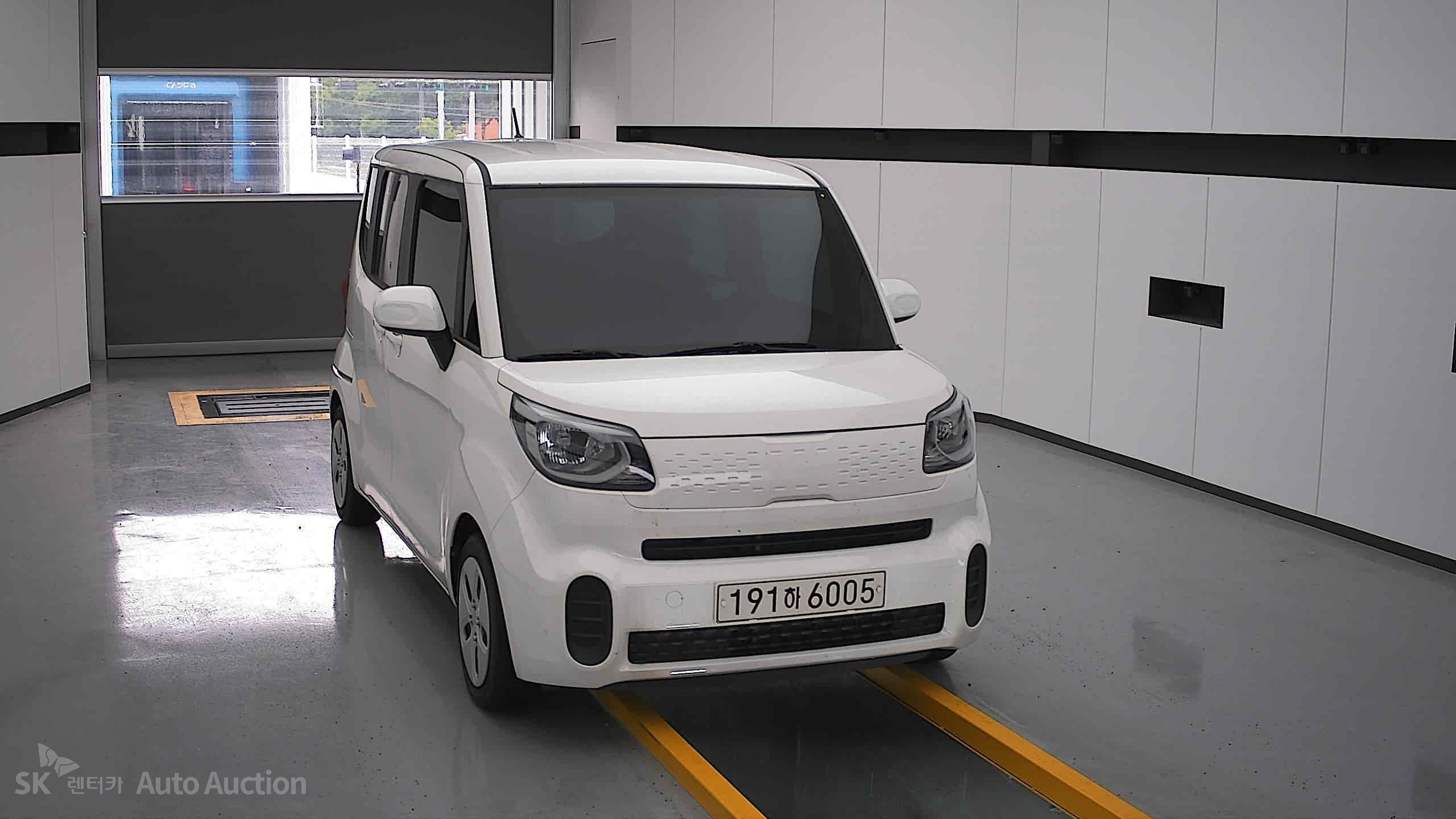 2022 - kia ray