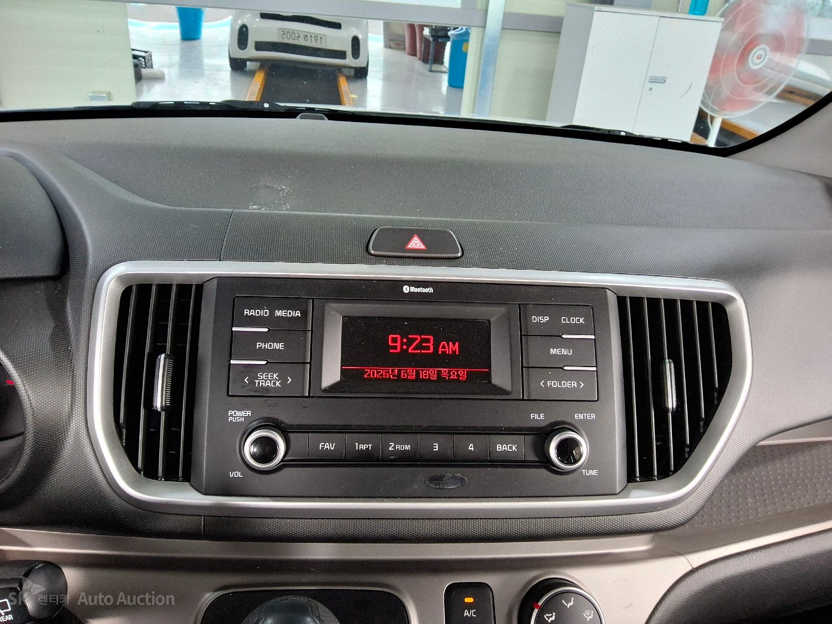 2022 - kia ray