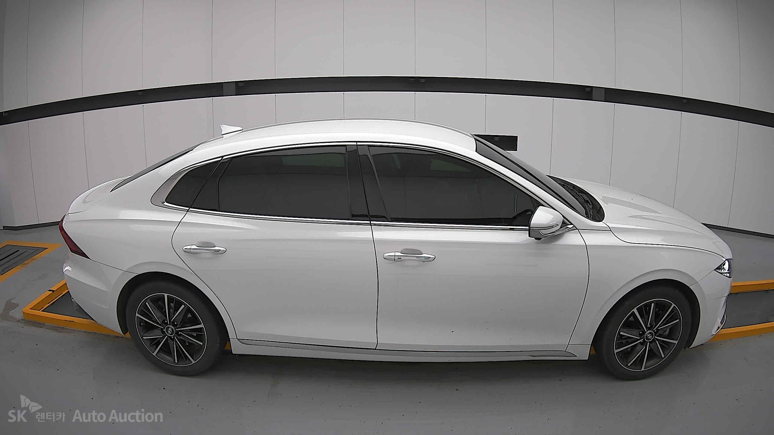 2023 - hyundai grandeur