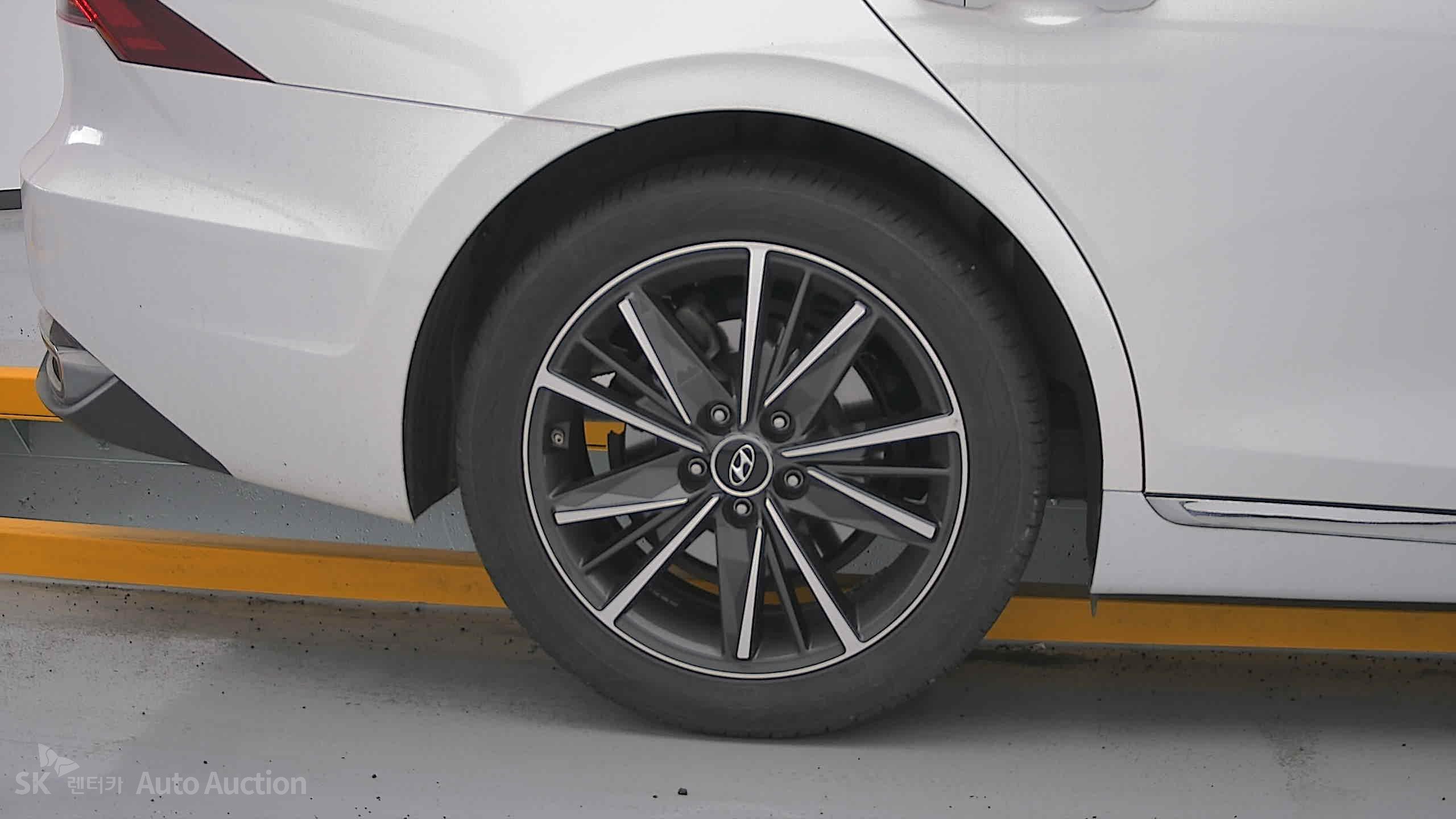 2023 - hyundai grandeur