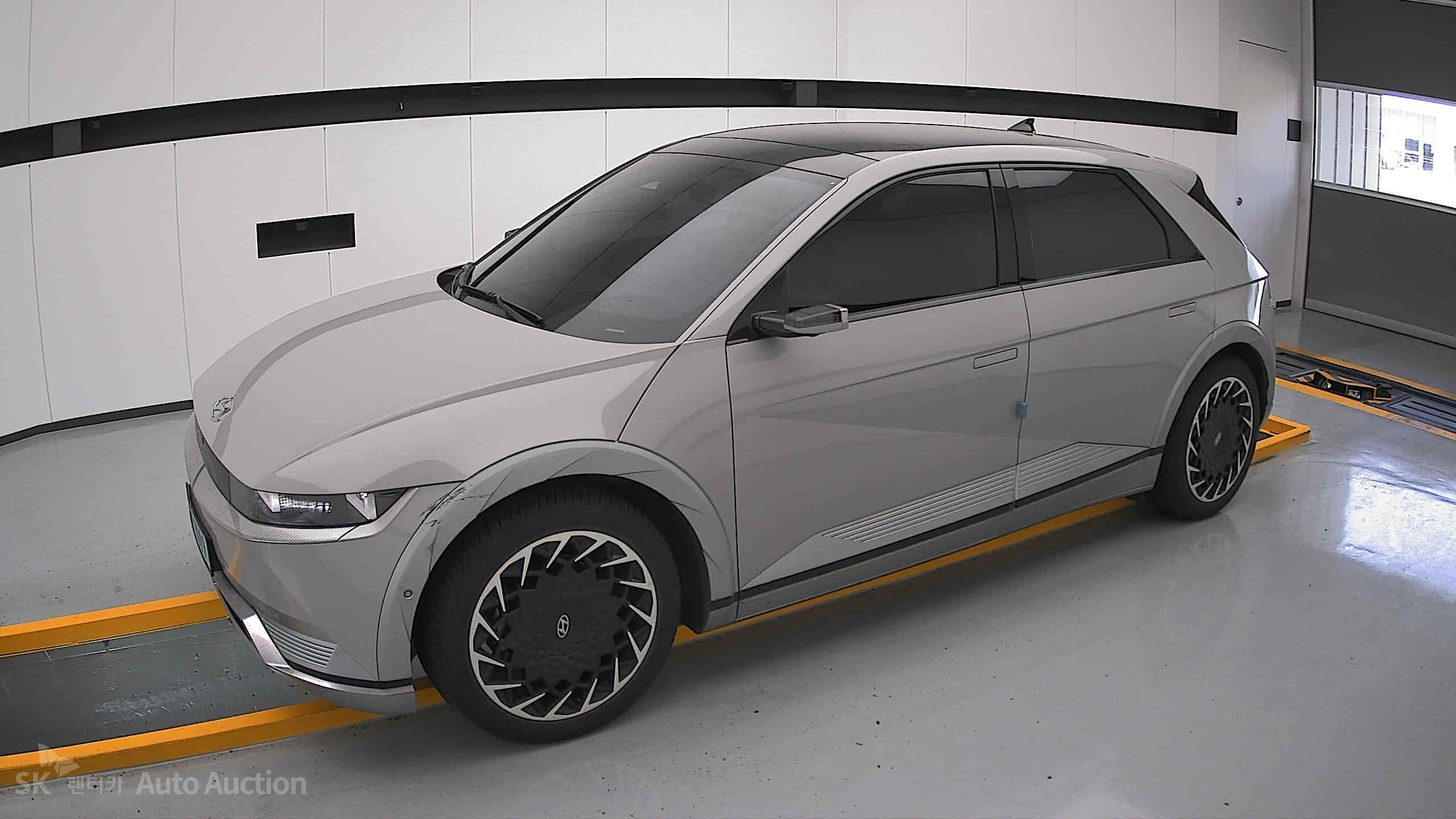 2022 - hyundai ioniq