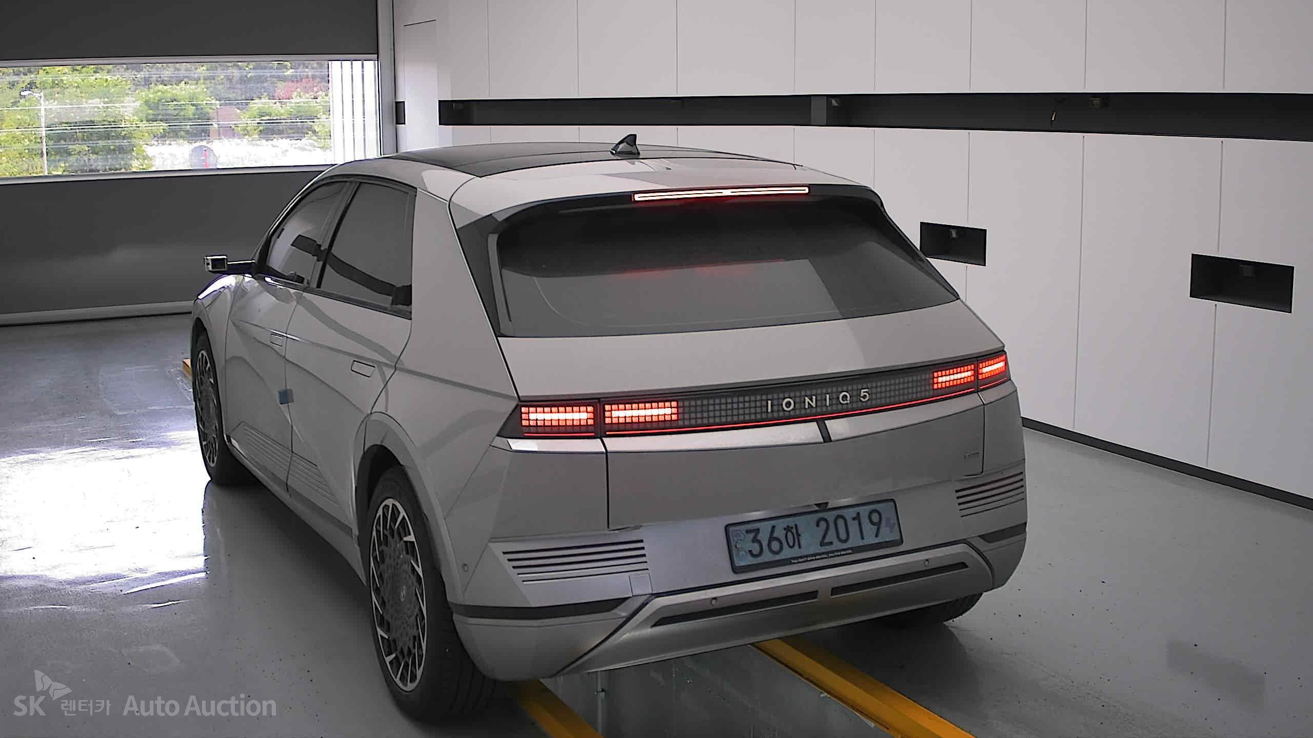 2022 - hyundai ioniq