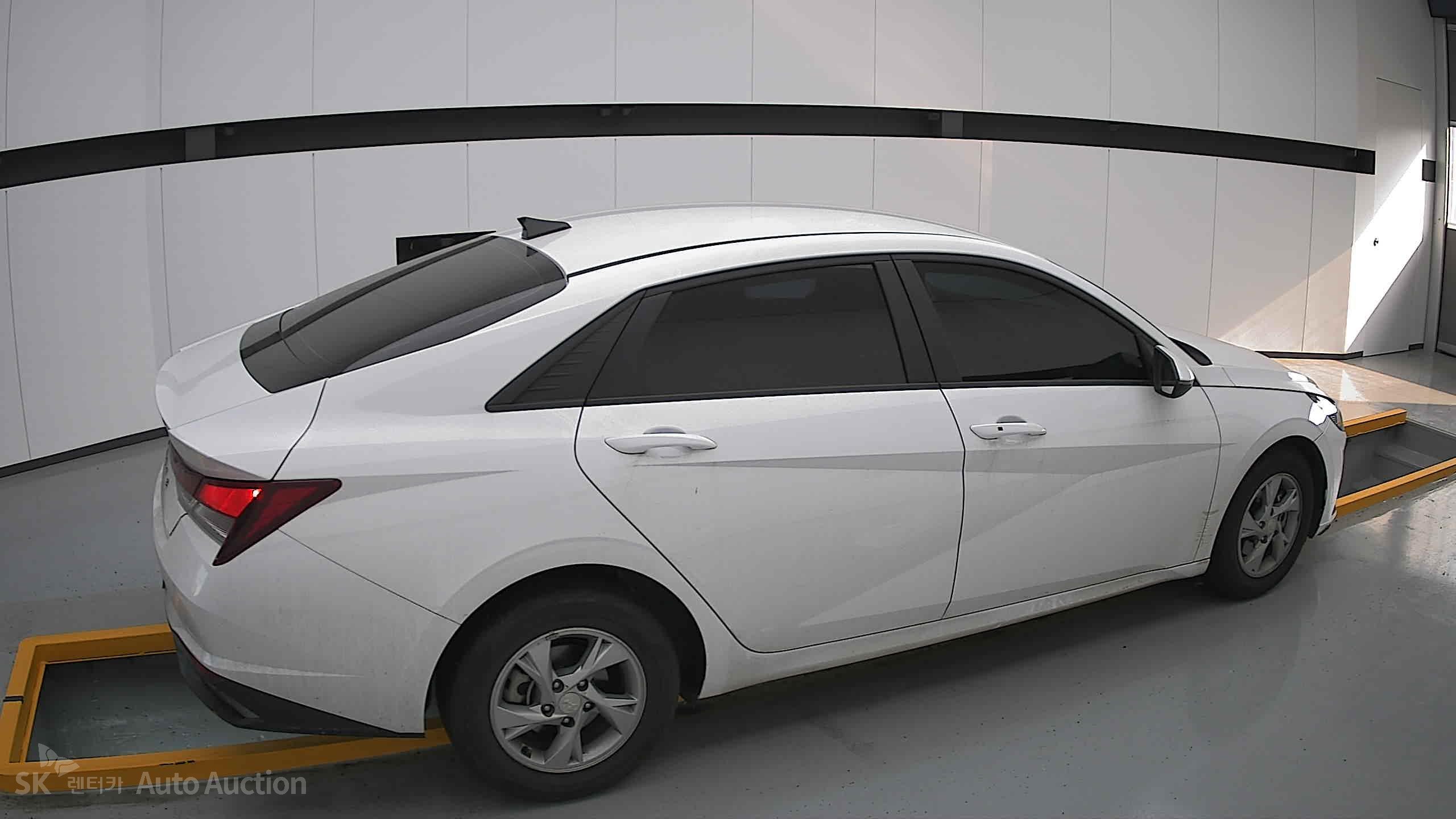2023 - hyundai avante