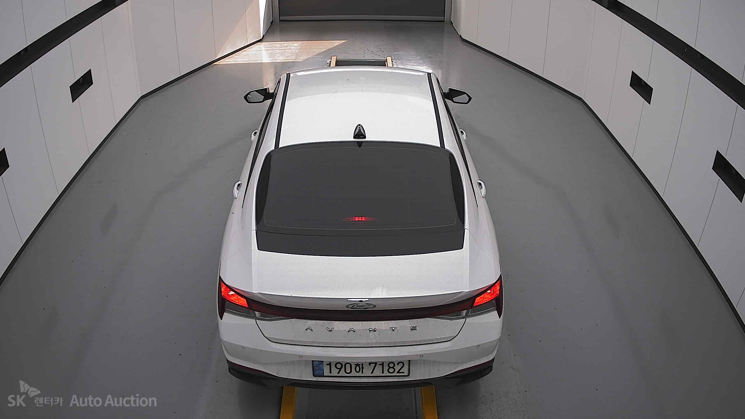 2023 - hyundai avante
