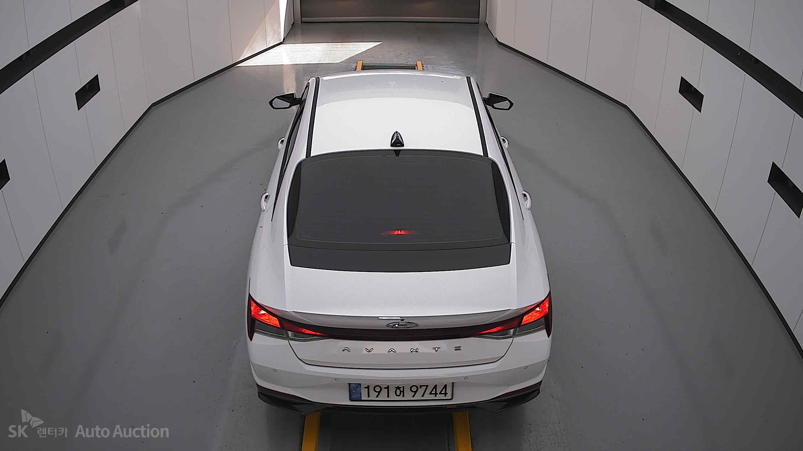 2023 - hyundai avante