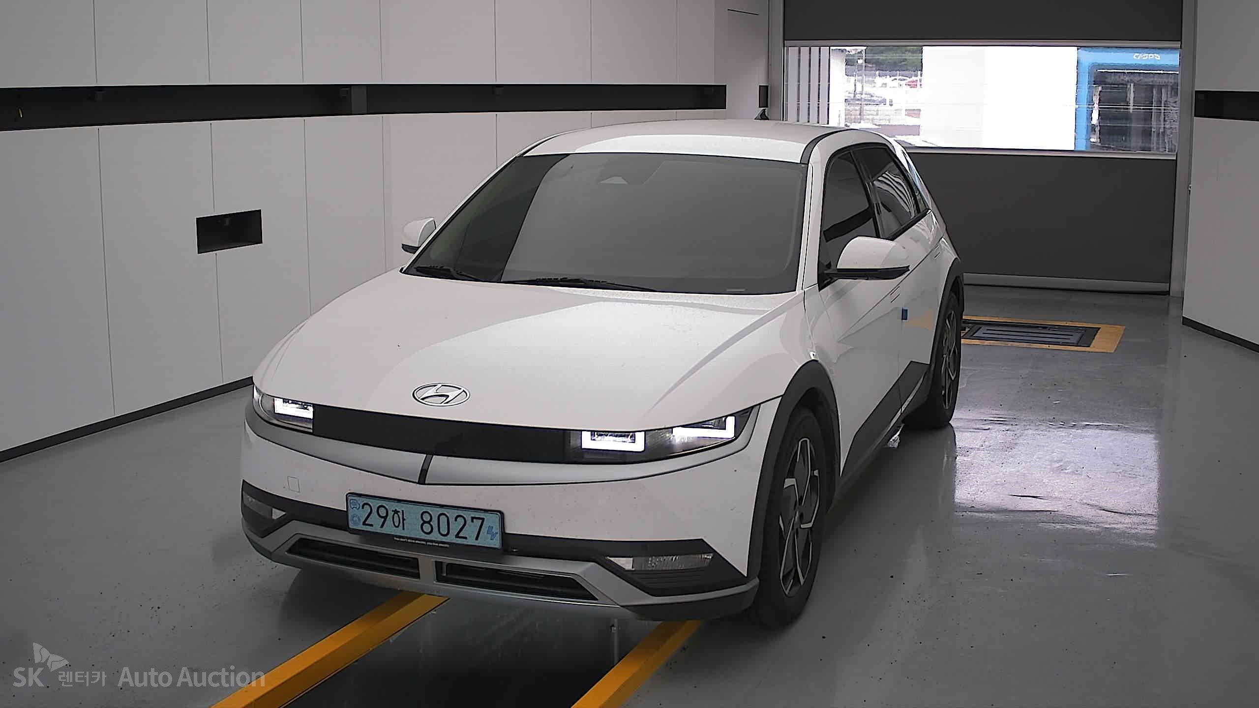 2022 - hyundai ioniq
