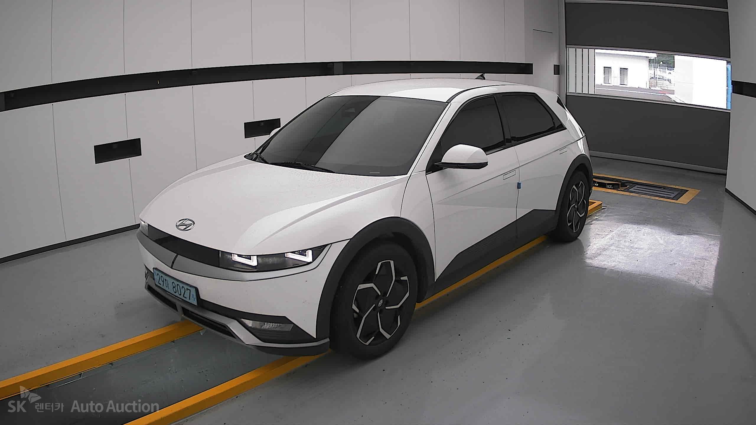2022 - hyundai ioniq