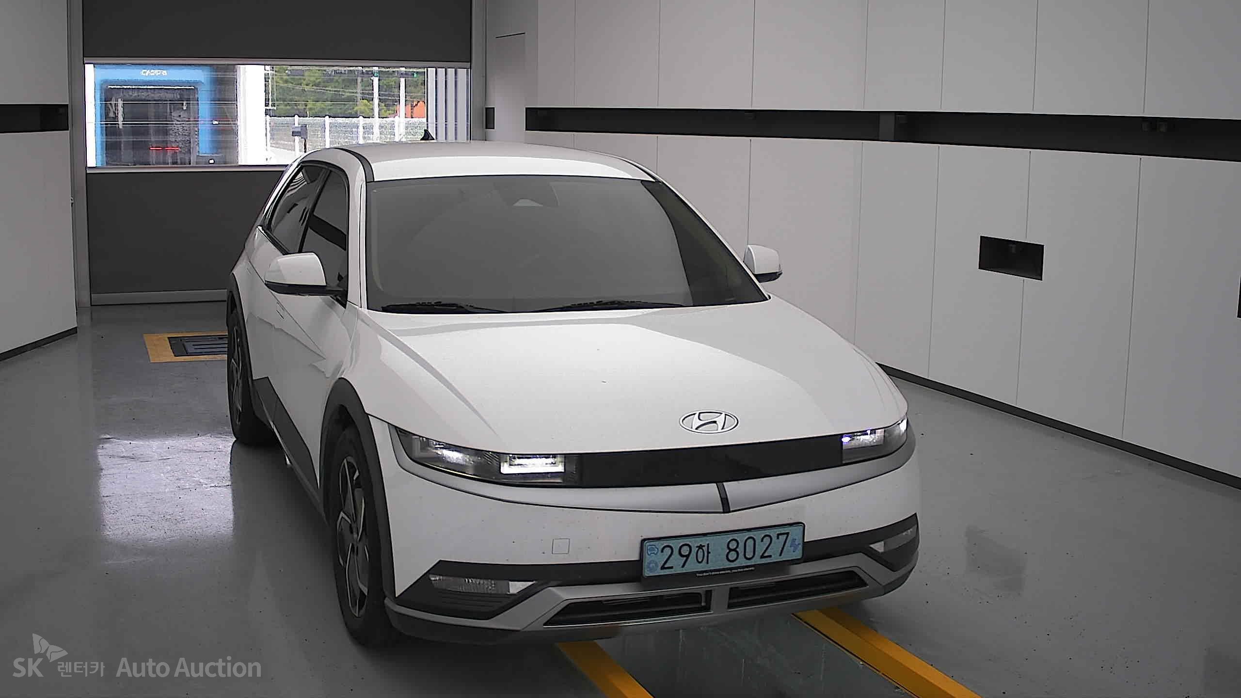 2022 - hyundai ioniq