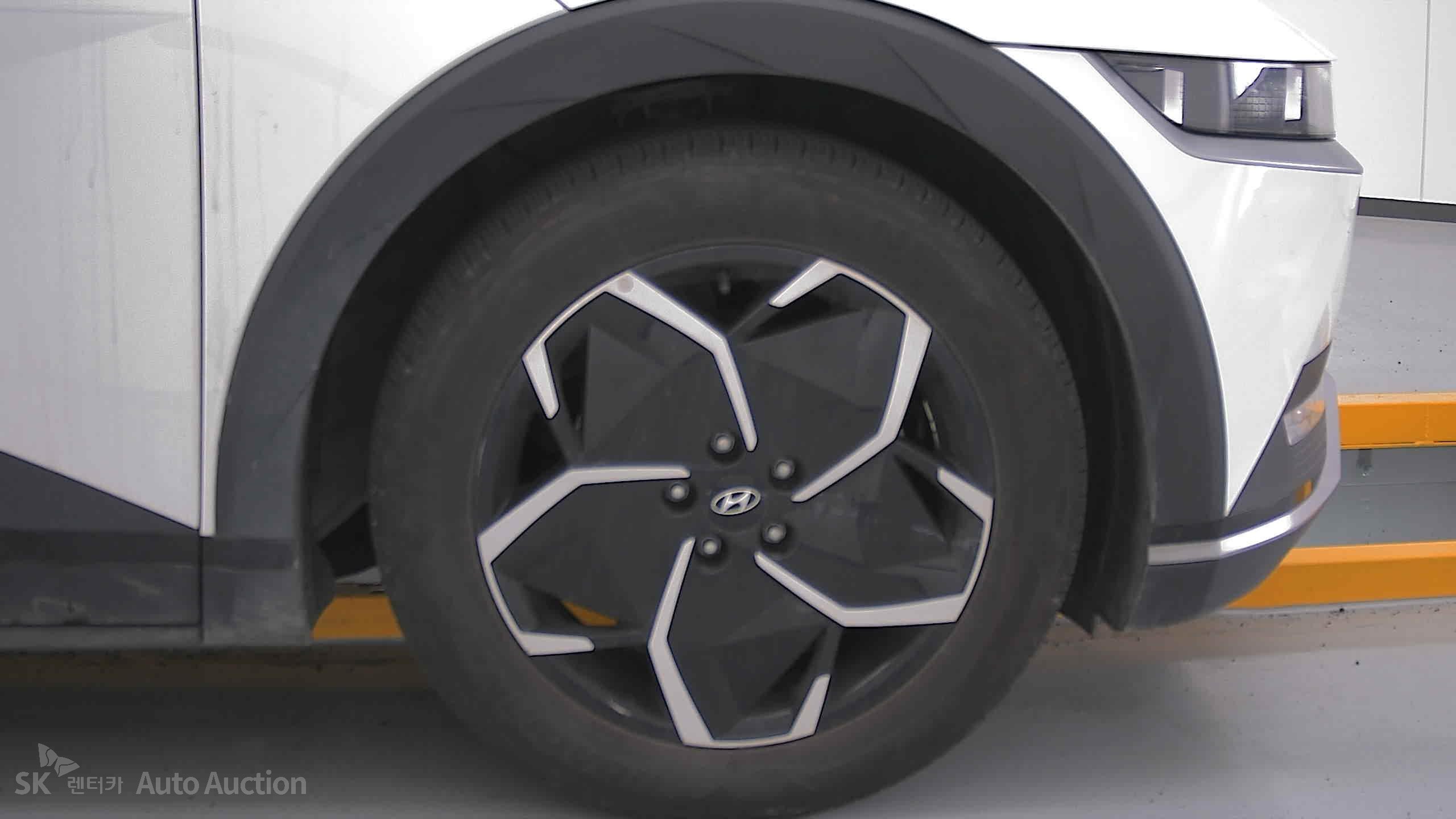 2022 - hyundai ioniq