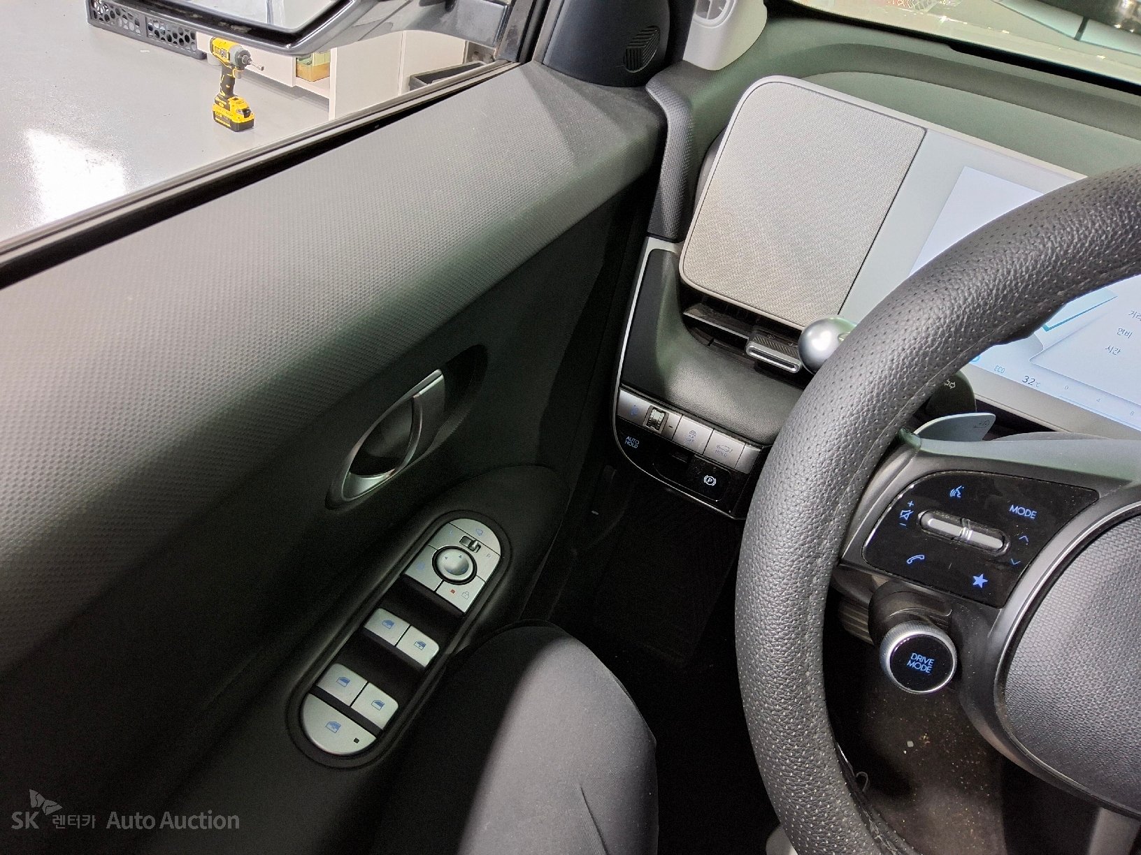2022 - hyundai ioniq