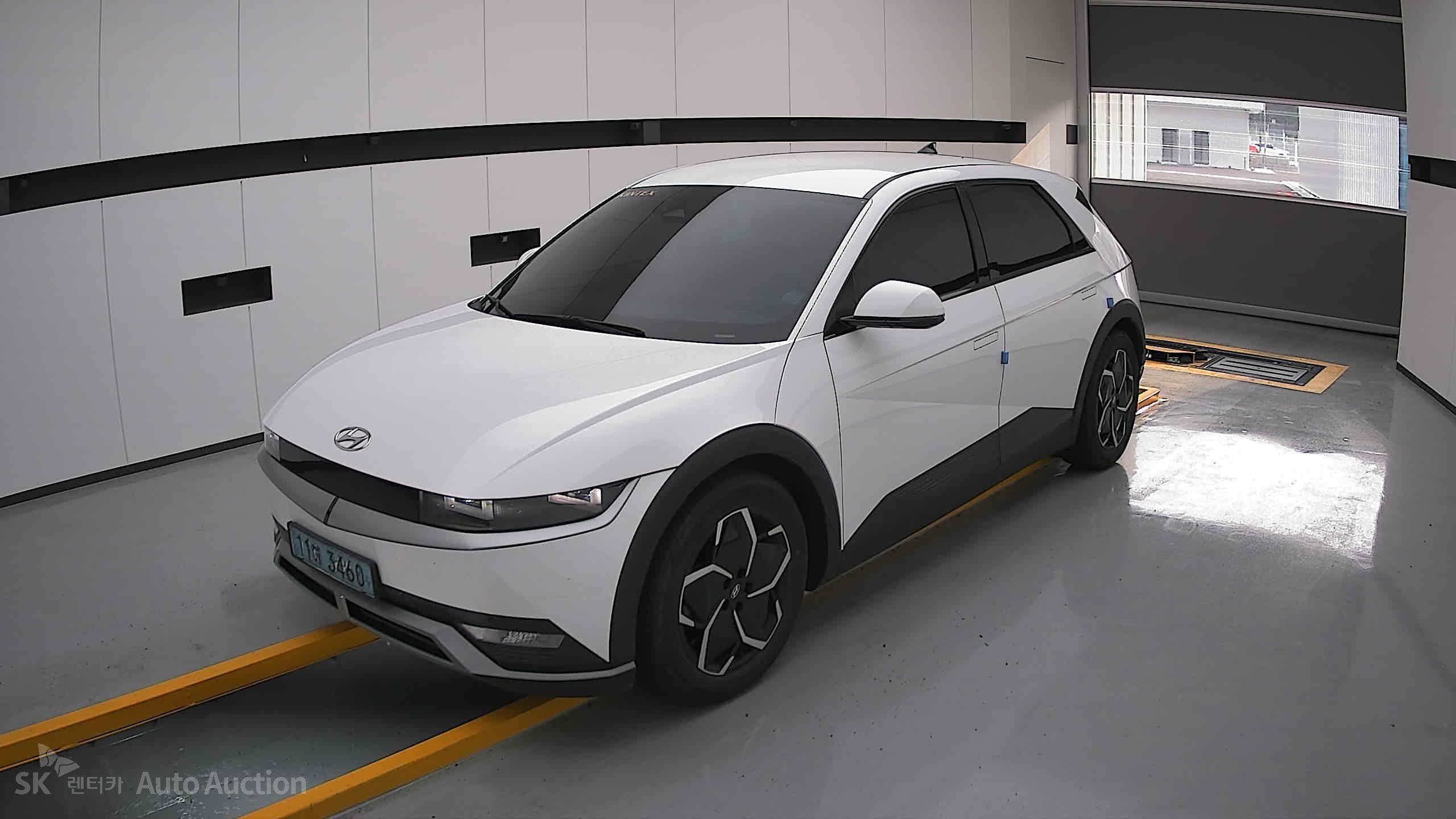 2022 - hyundai ioniq