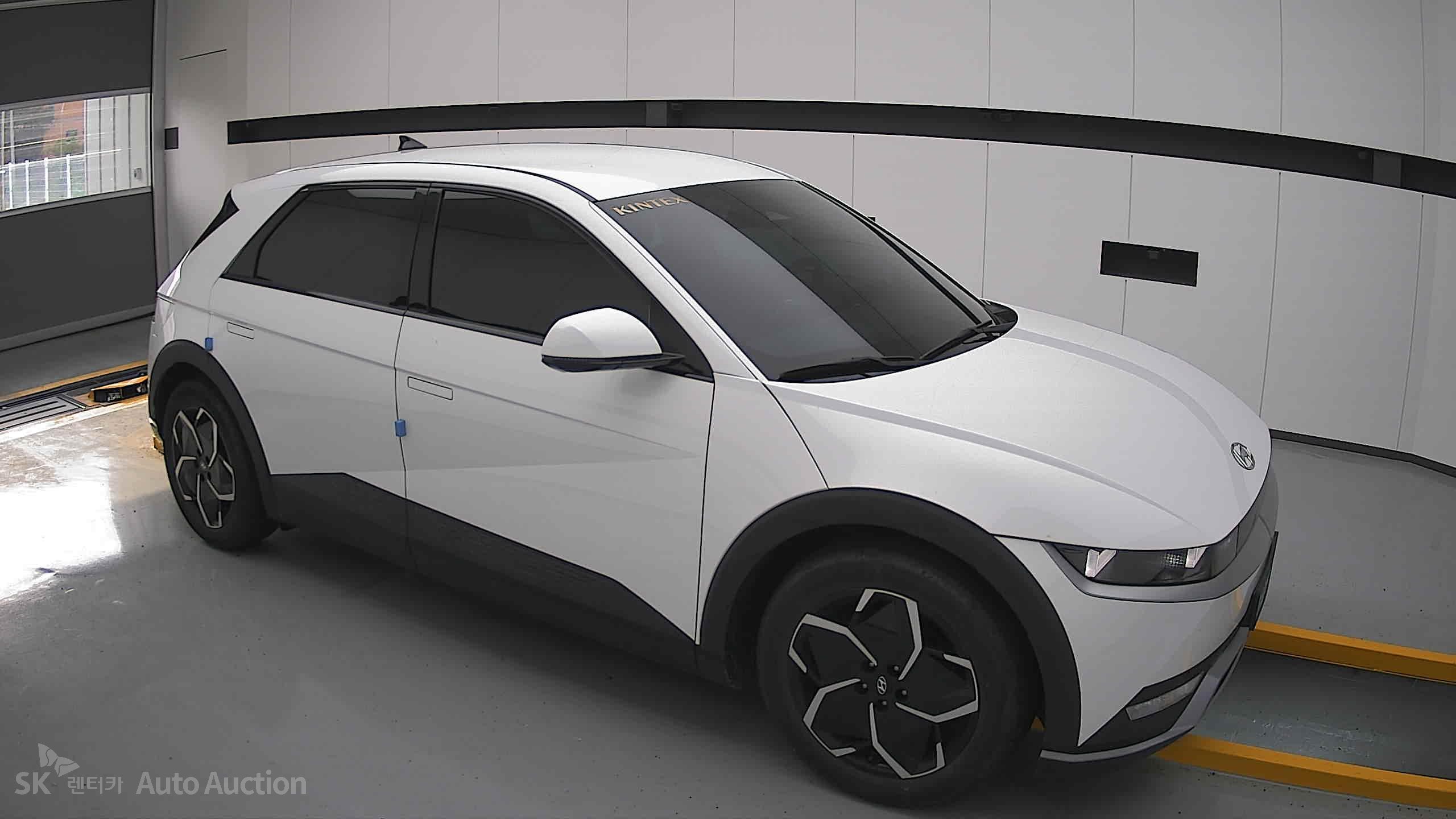 2022 - hyundai ioniq