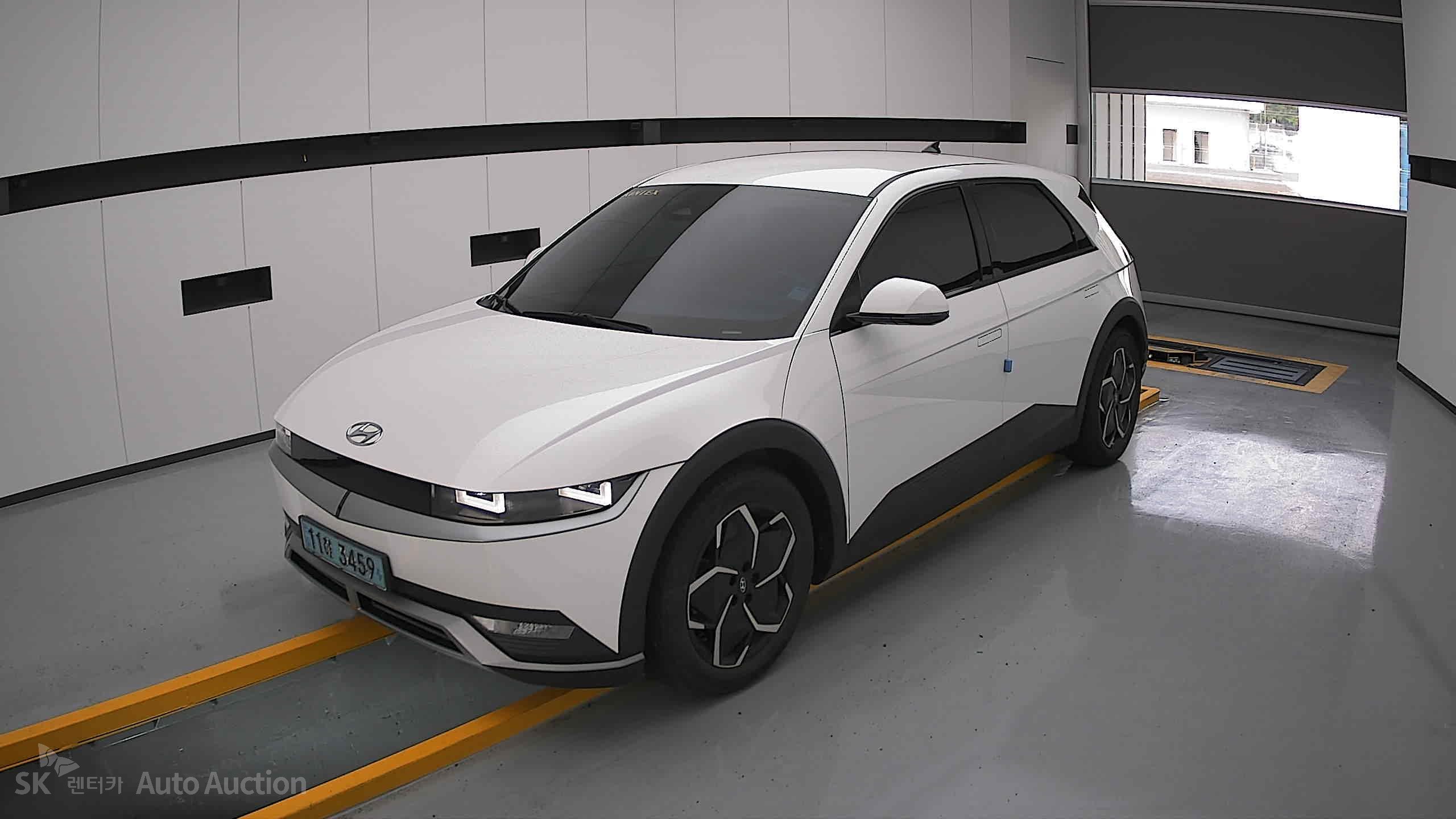 2022 - hyundai ioniq