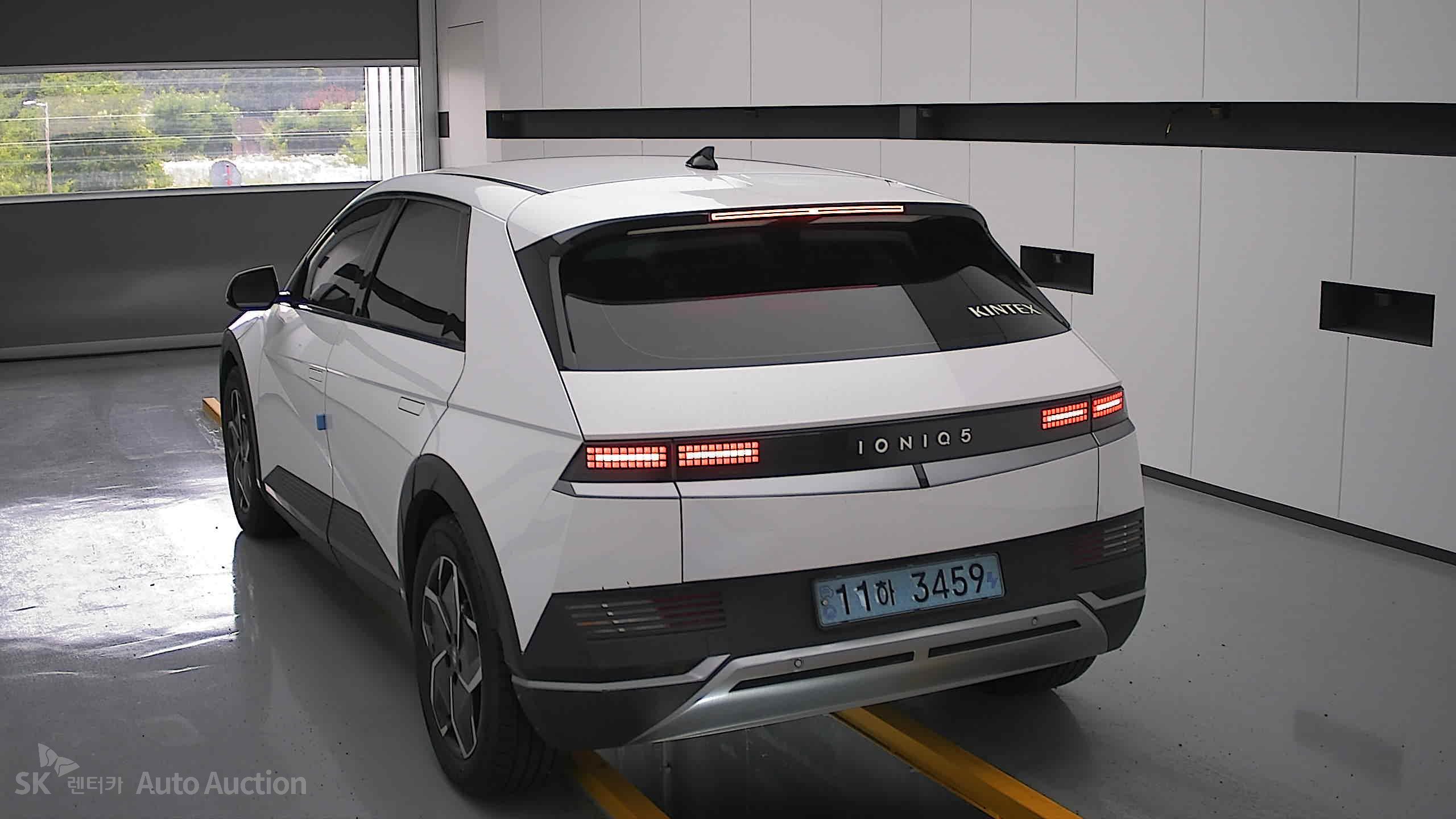 2022 - hyundai ioniq