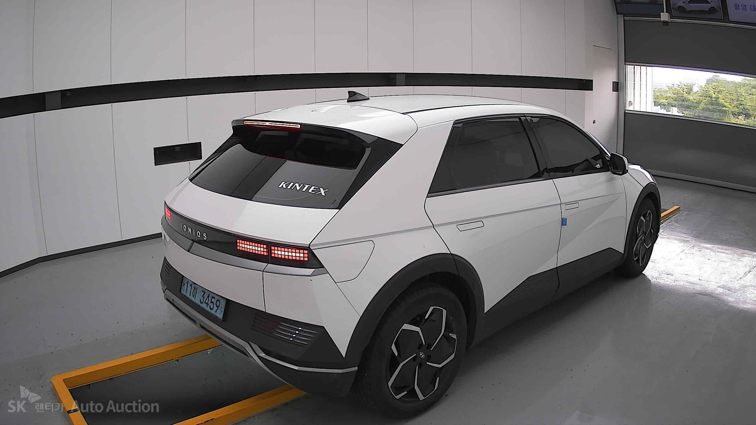2022 - hyundai ioniq