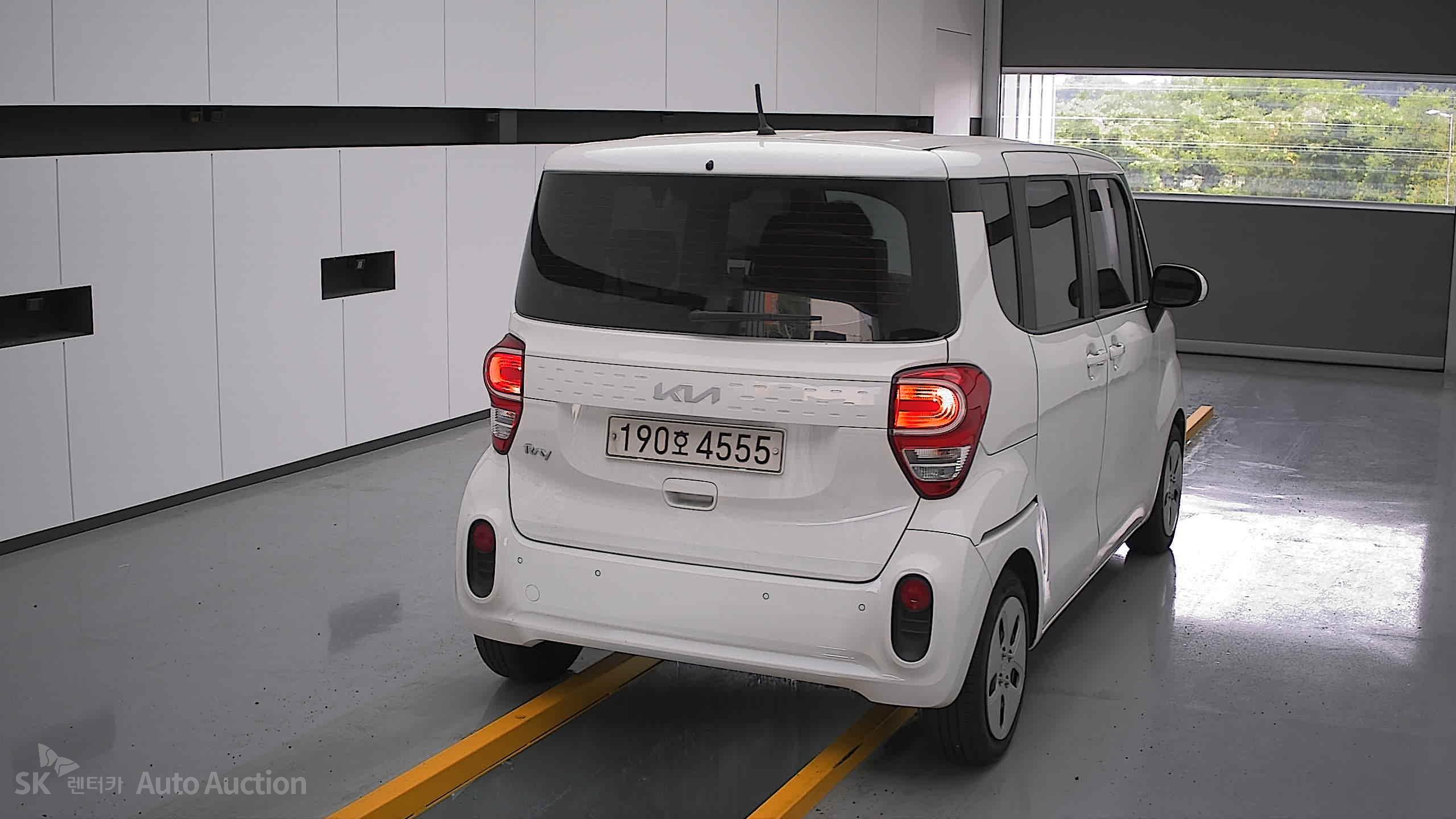 2022 - kia ray