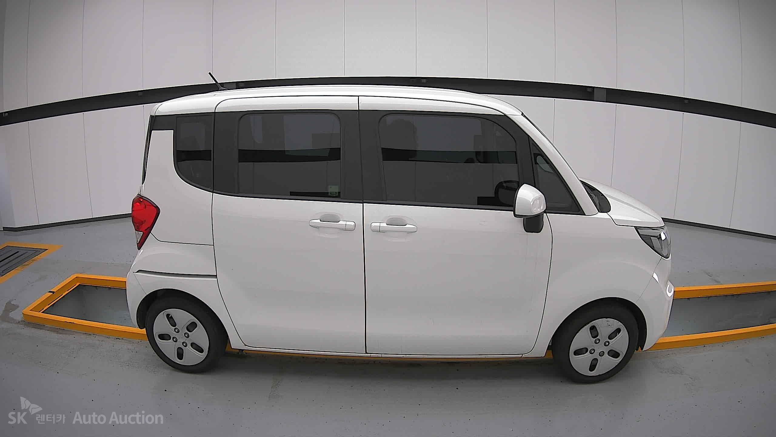 2022 - kia ray