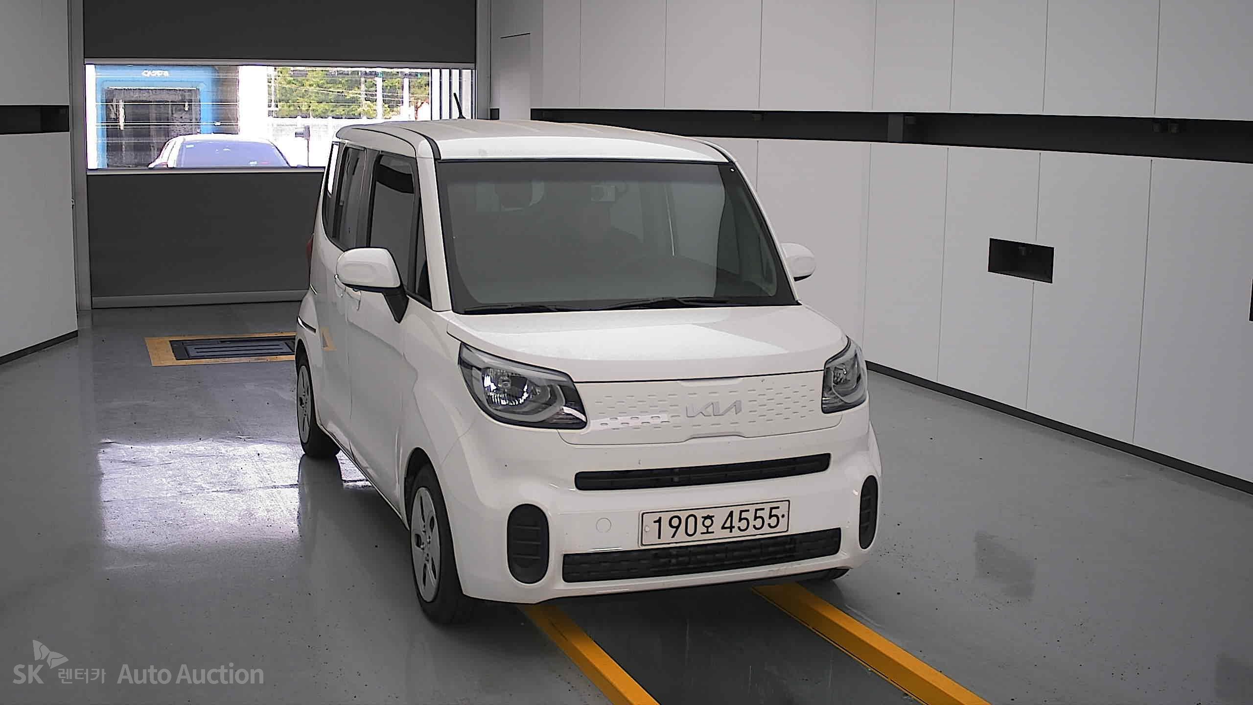 2022 - kia ray