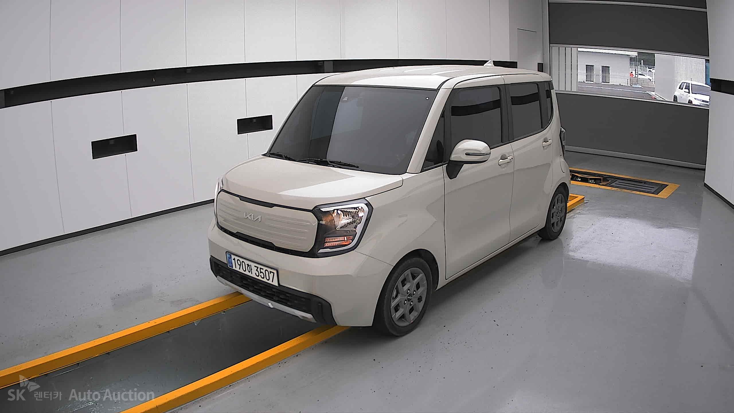 2023 - kia ray