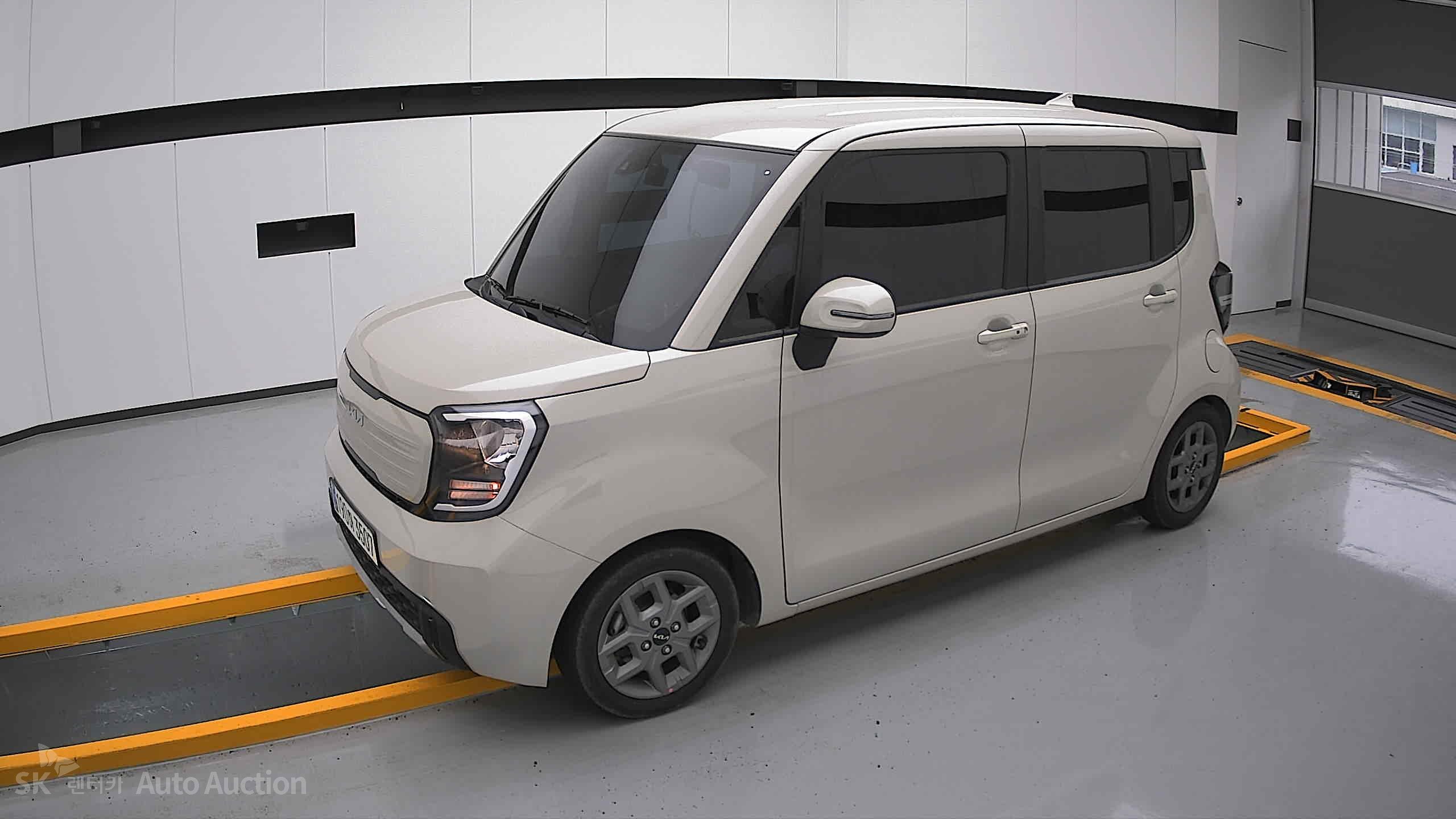 2023 - kia ray