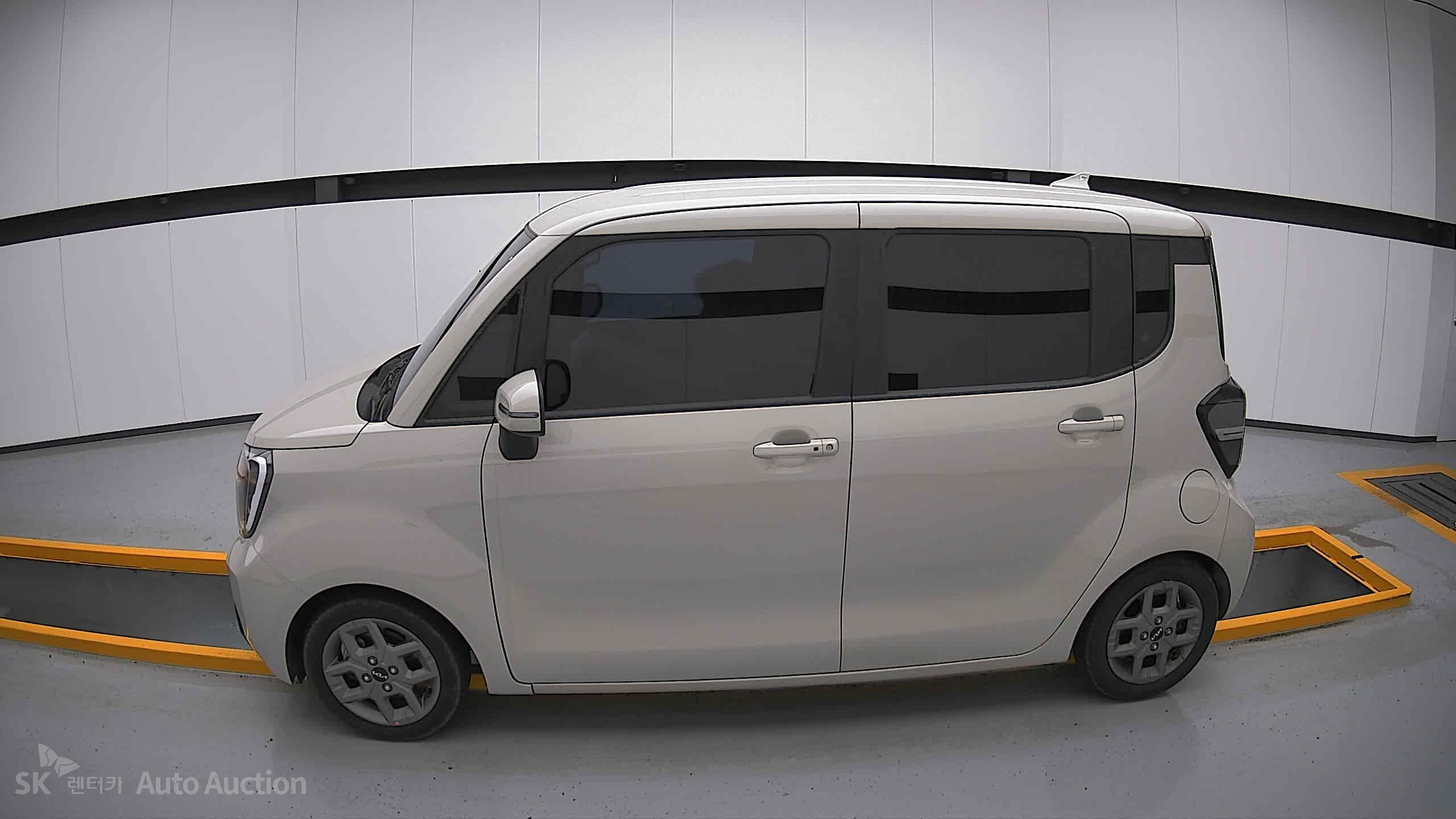 2023 - kia ray