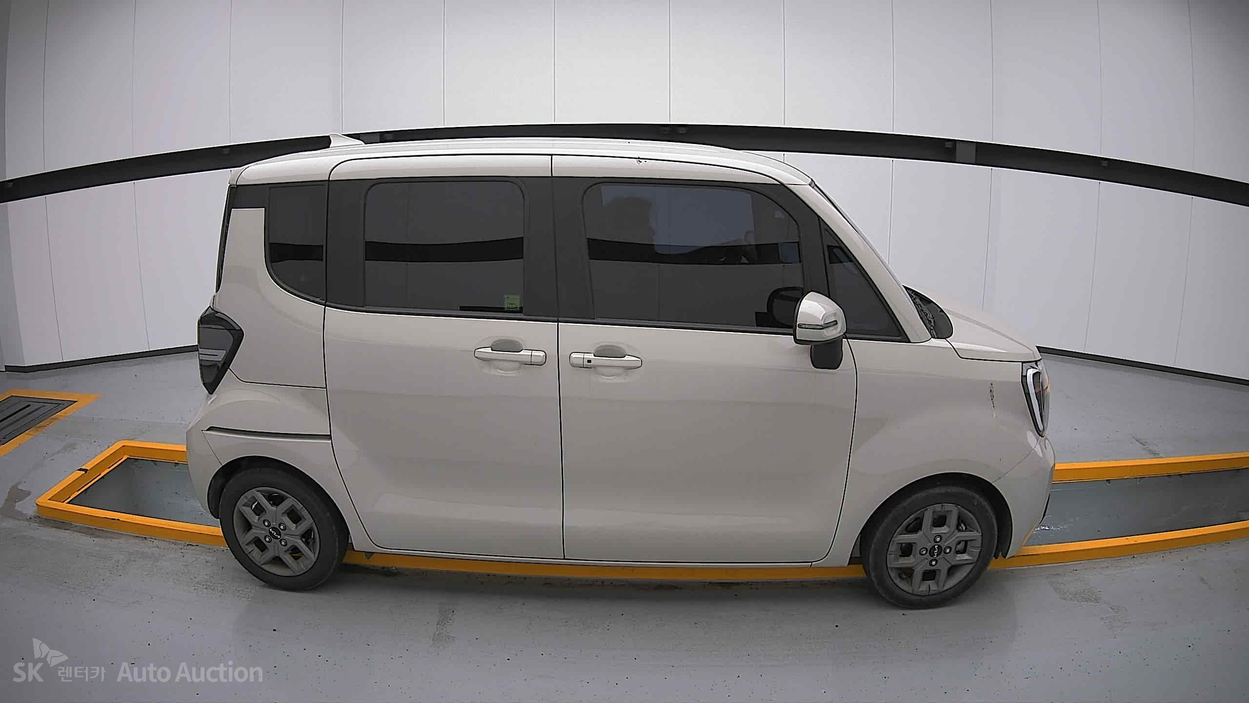 2023 - kia ray