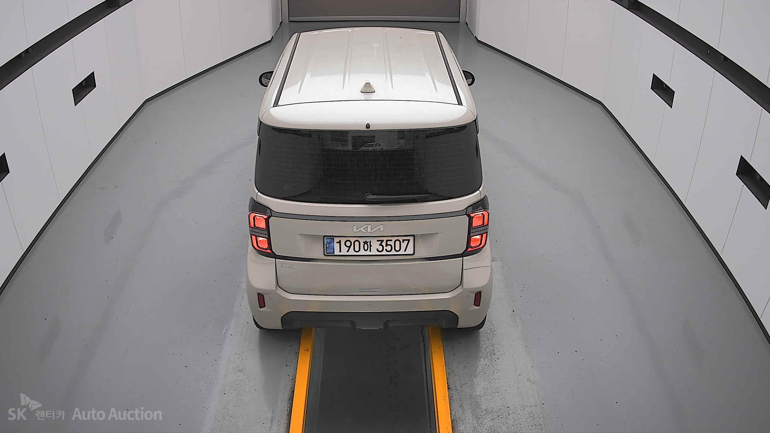2023 - kia ray