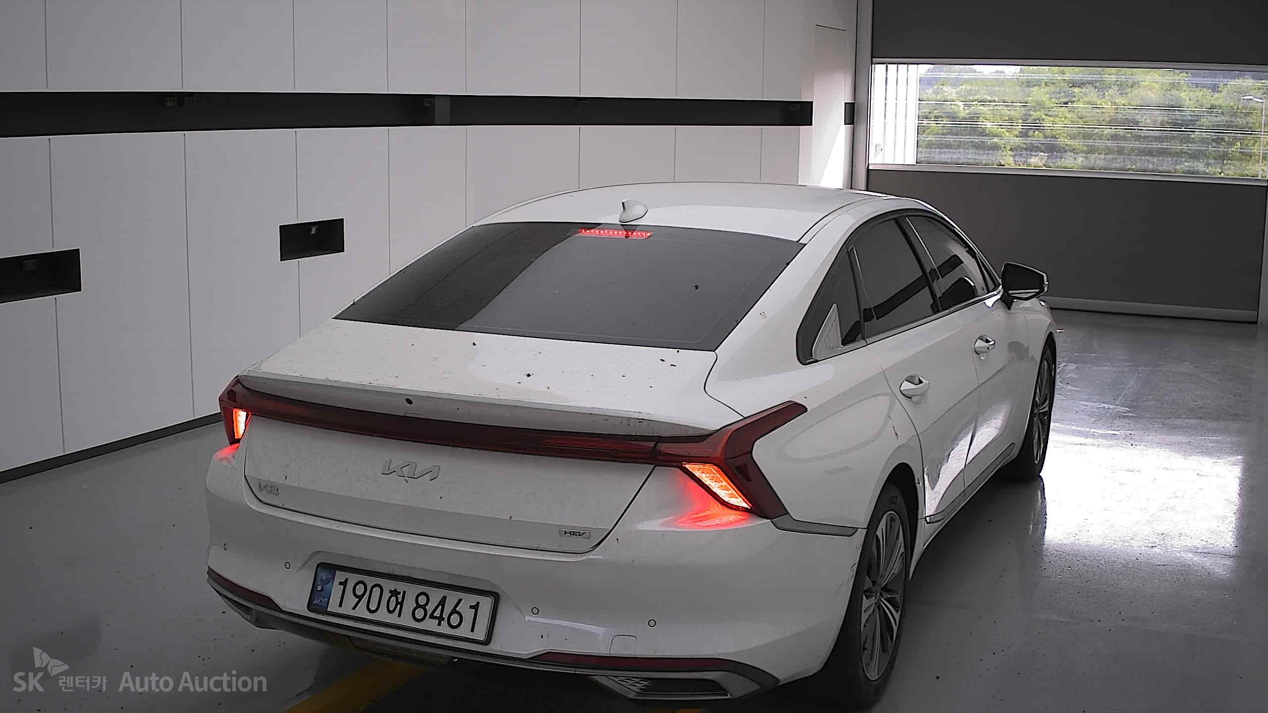2022 - kia k8