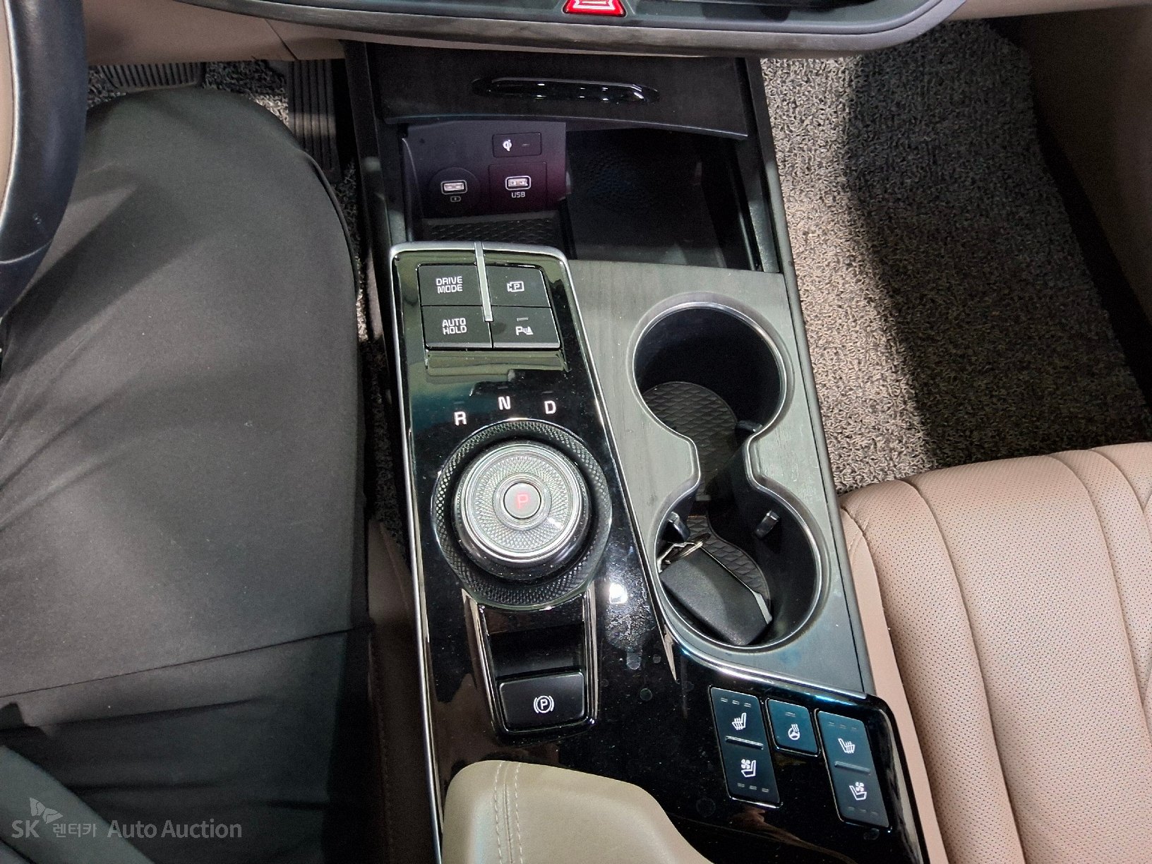 2022 - kia k8